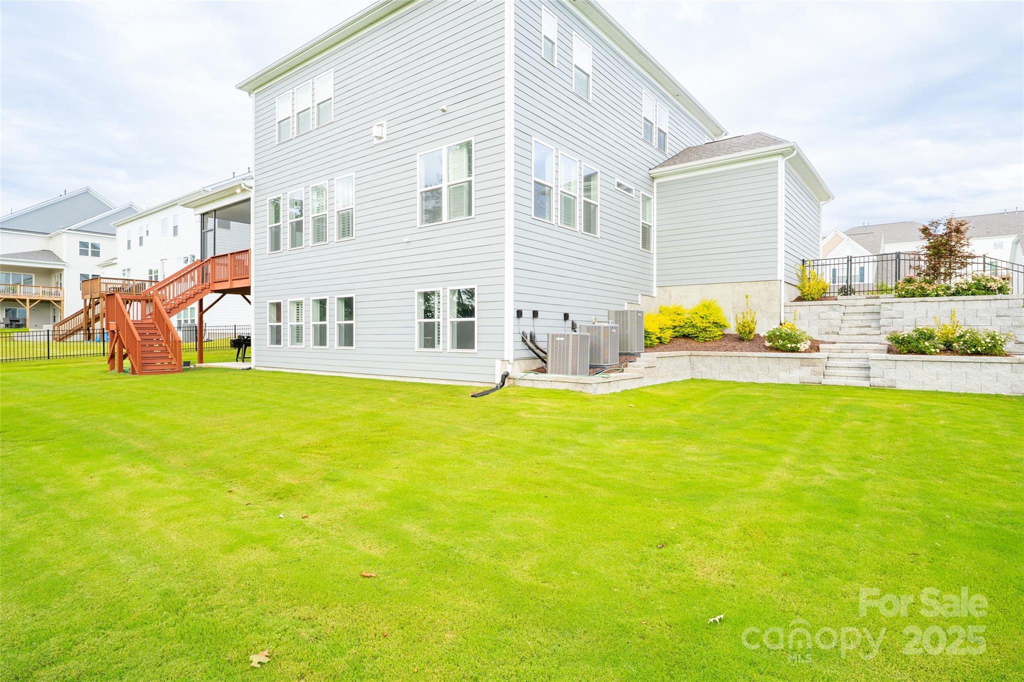 315 W Waterlynn Road Property Photo 40