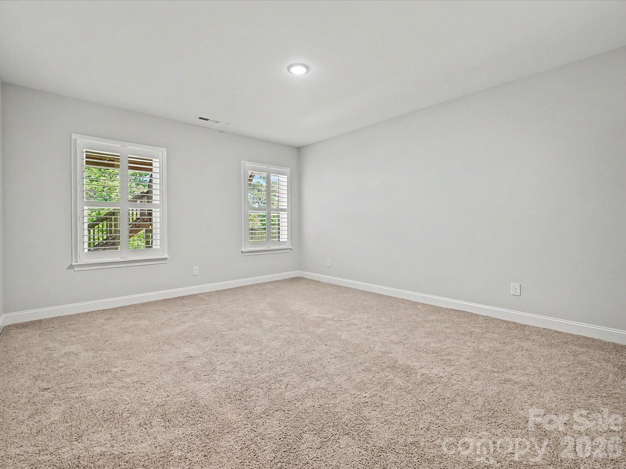 315 W Waterlynn Road Property Photo 42