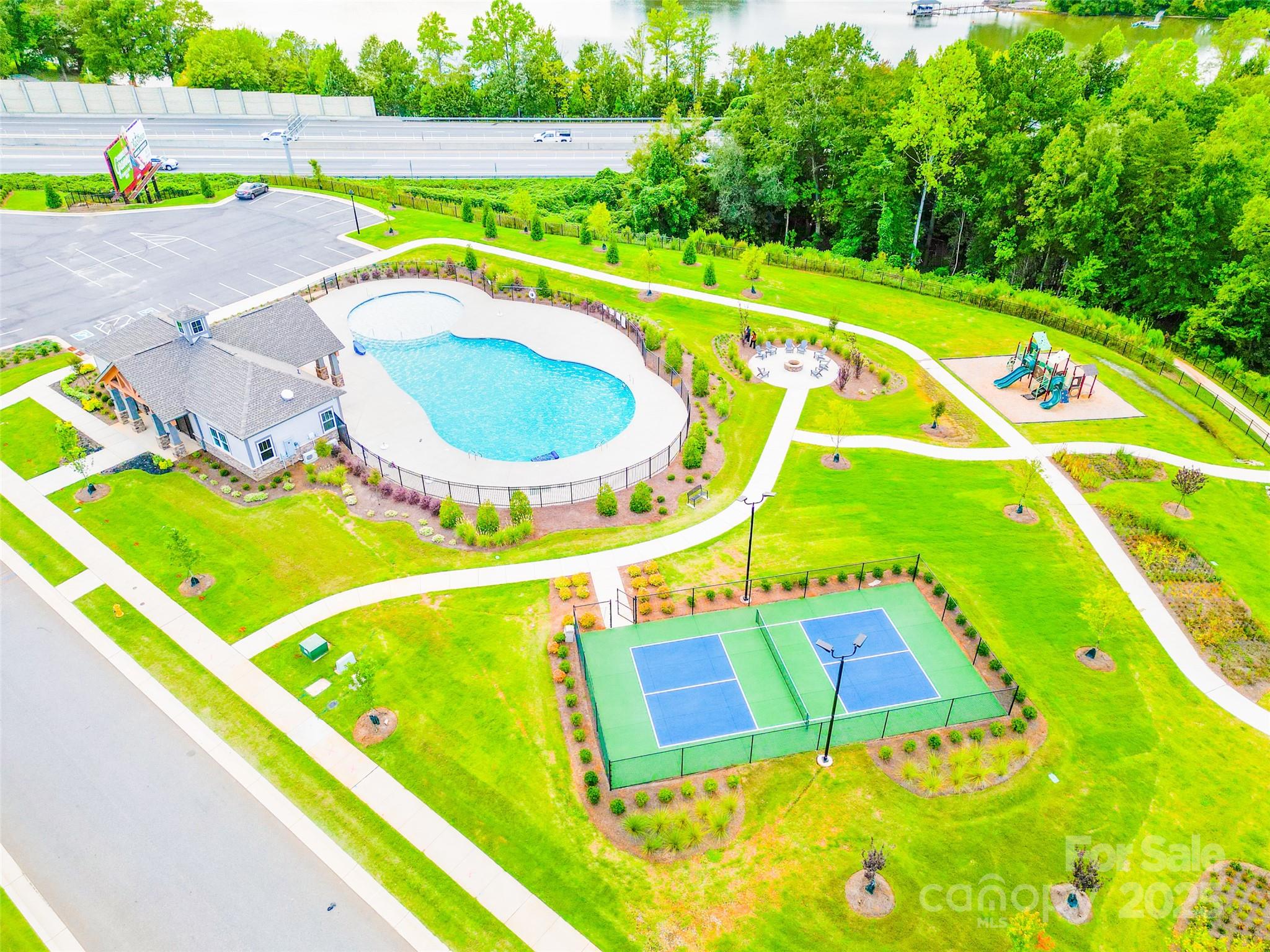 315 W Waterlynn Road Property Photo 45