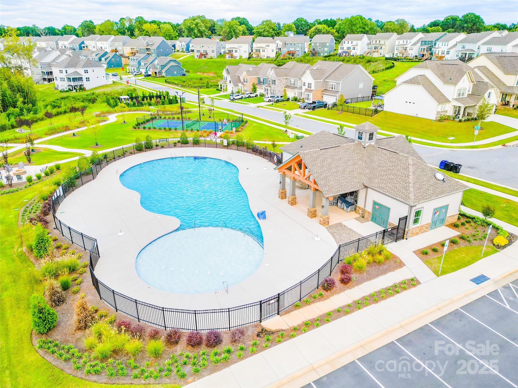 315 W Waterlynn Road Property Photo 46