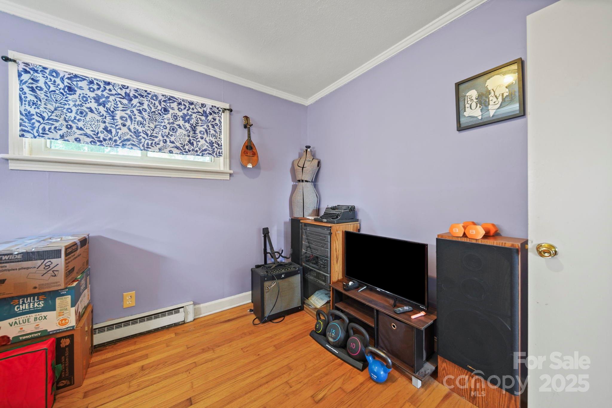 2189 Mary Street Property Photo 12