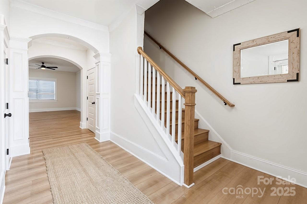 8315 Adrian Court Property Photo 9