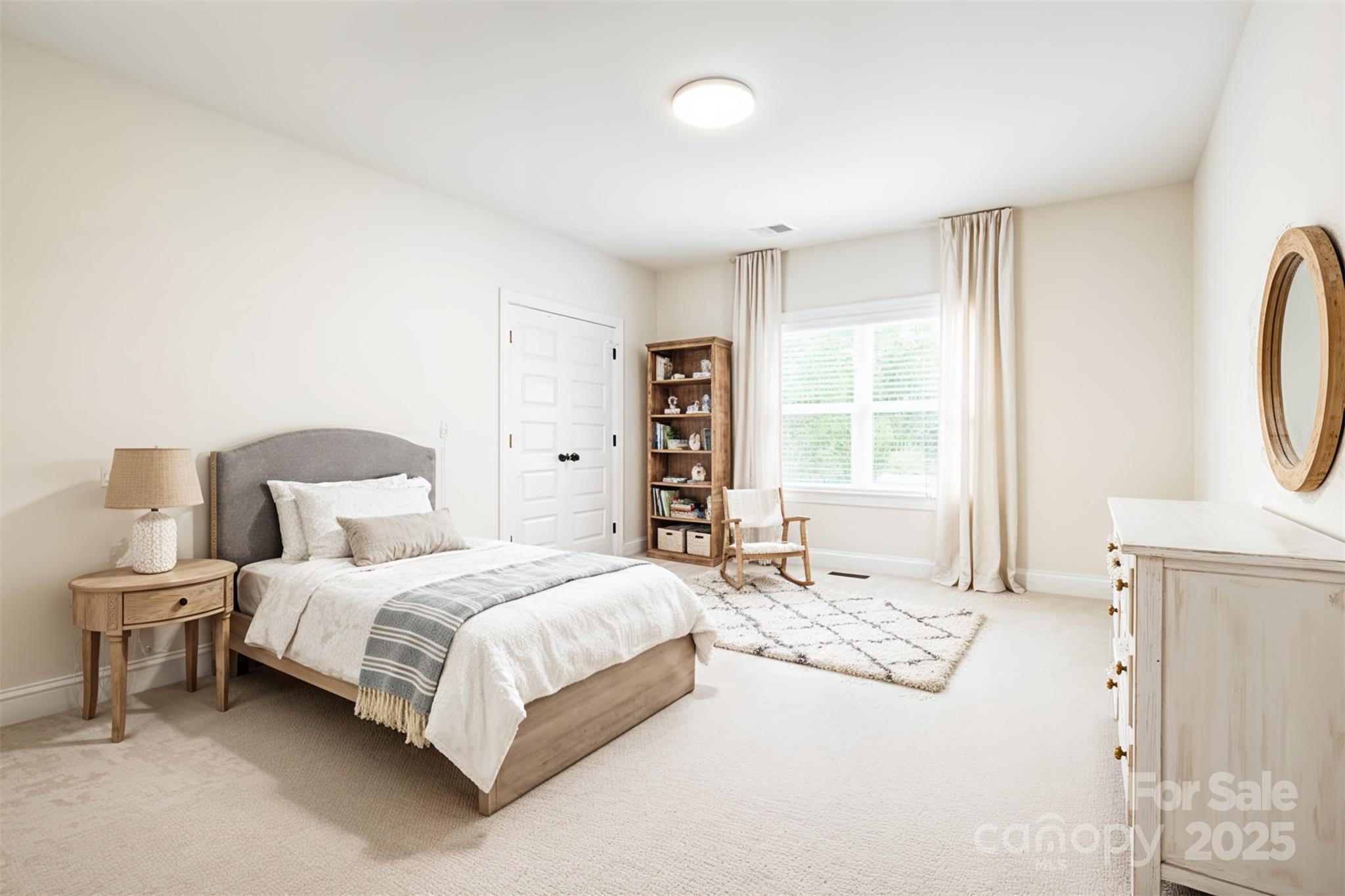 8315 Adrian Court Property Photo 15