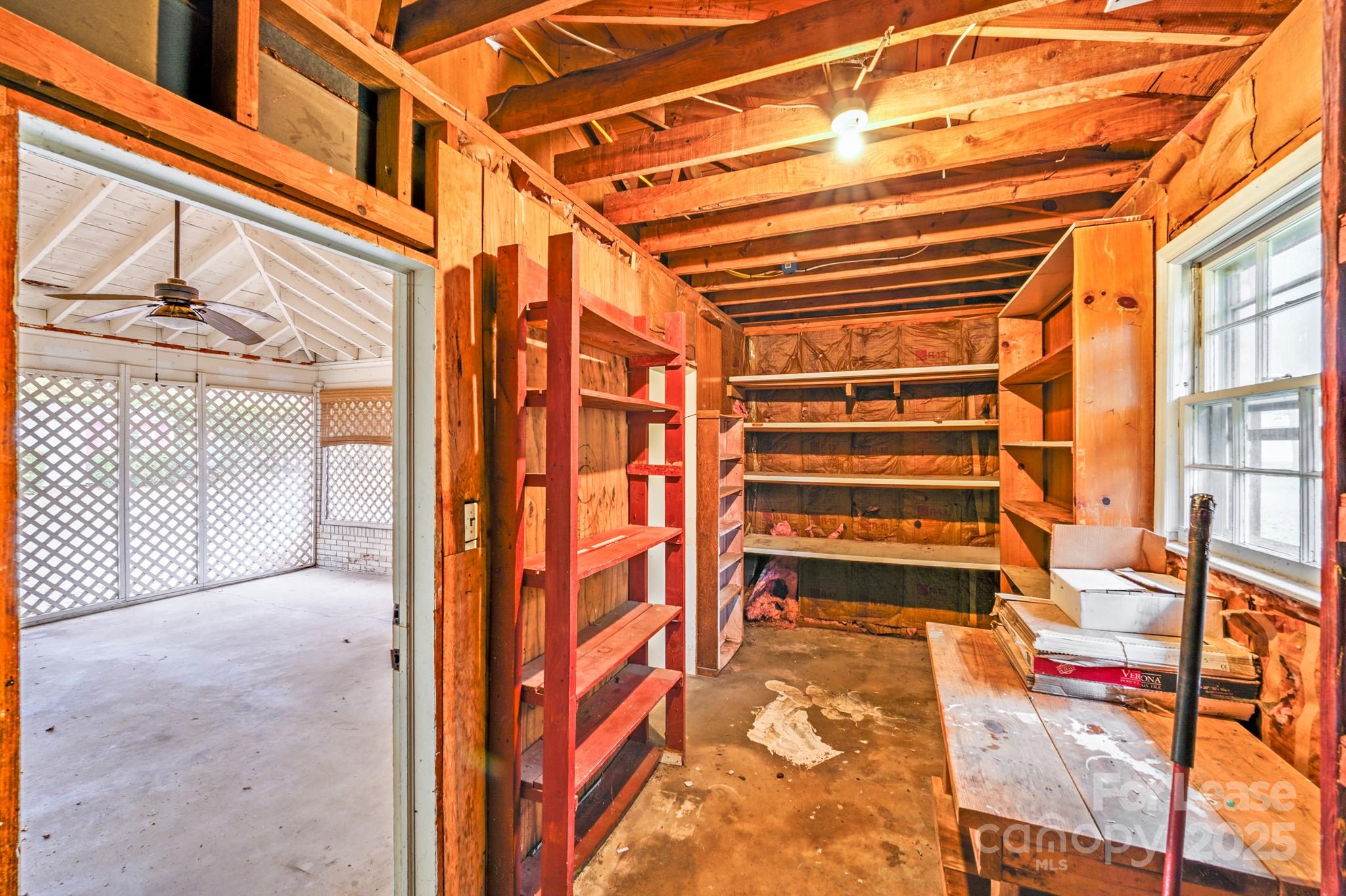 5600 Riviere Drive Property Photo 28