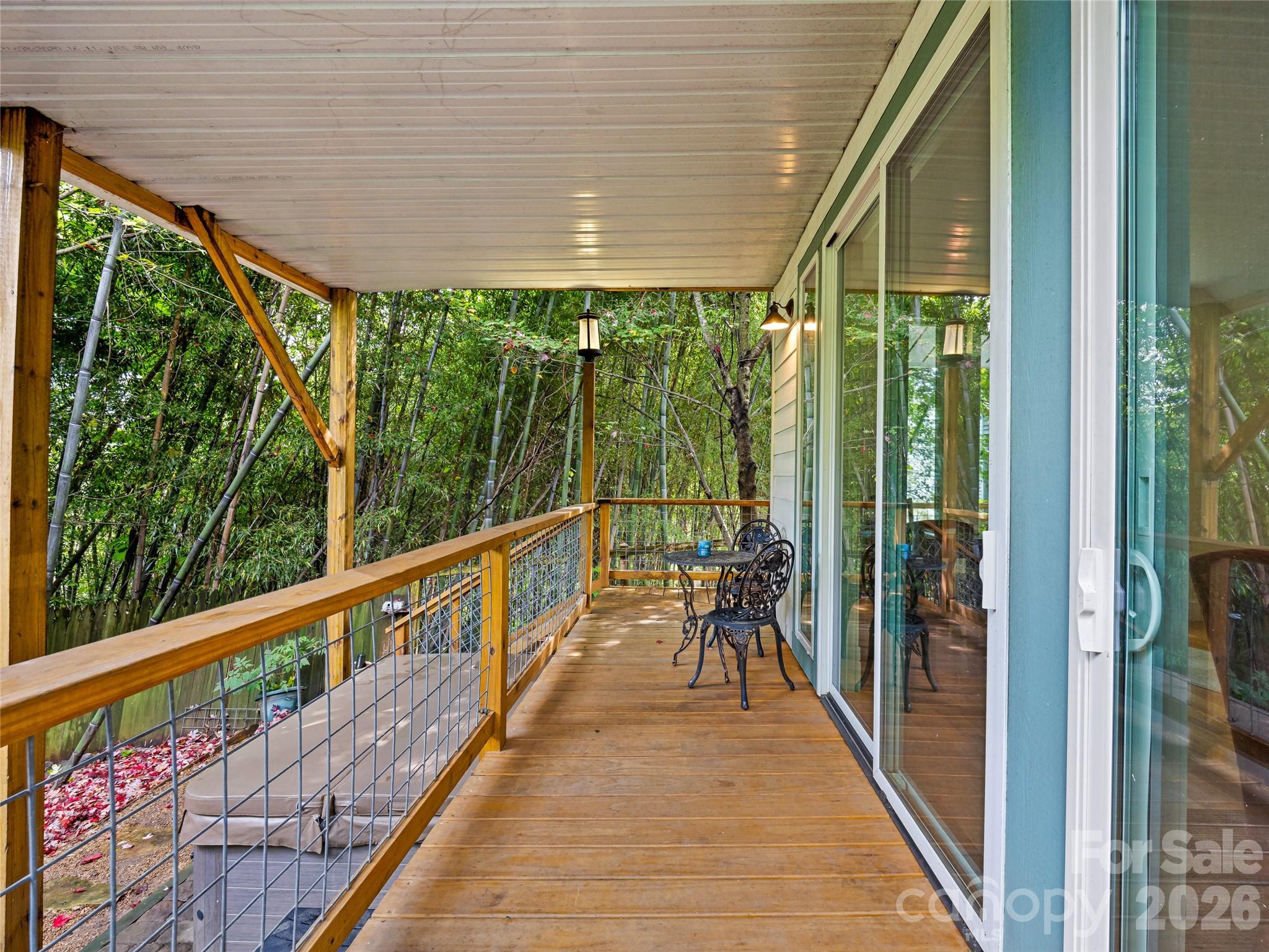 138 S French Broad Avenue Property Photo 31