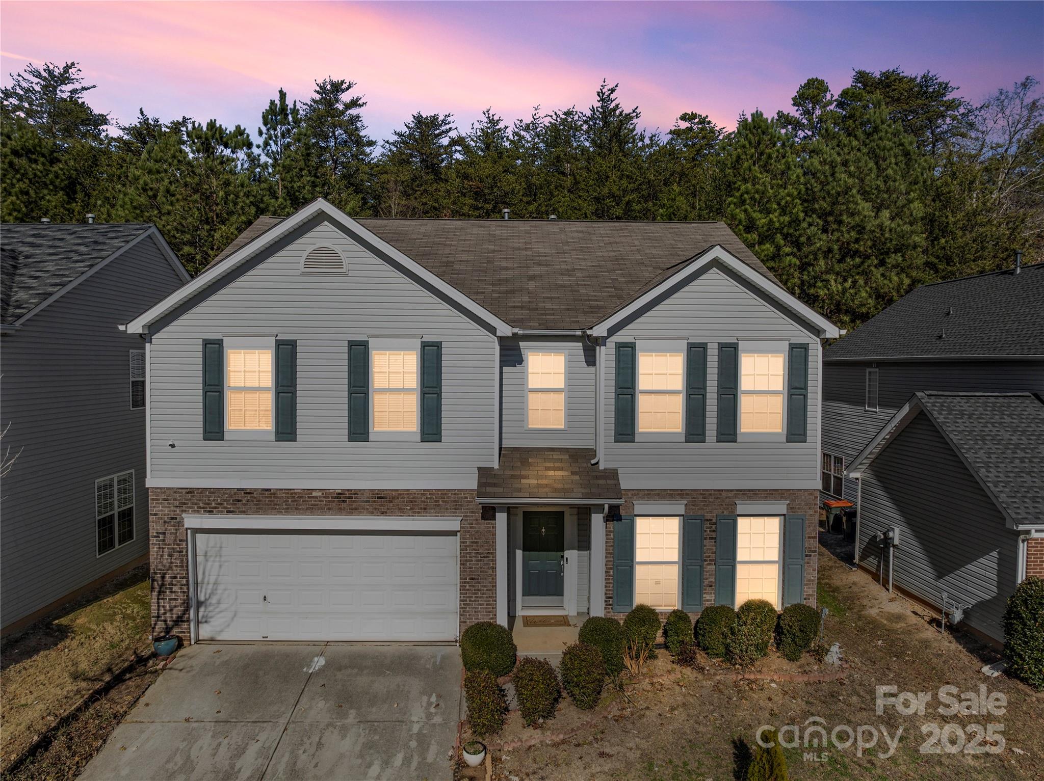 16035 Long Talon Way Property Photo 1