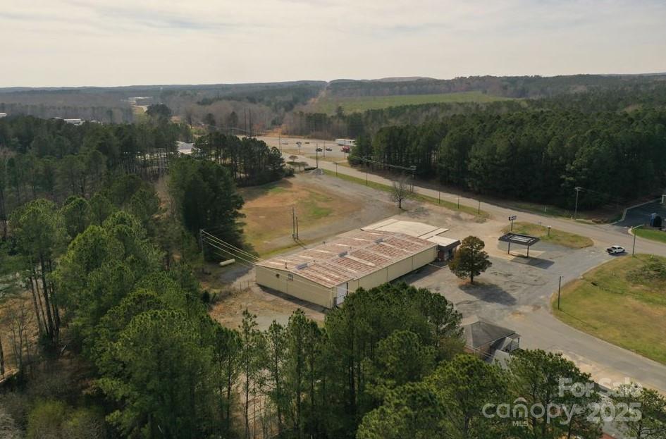 1055 Albemarle Road Property Photo 6
