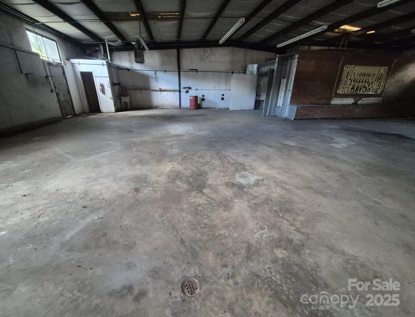 1055 Albemarle Road Property Photo 33