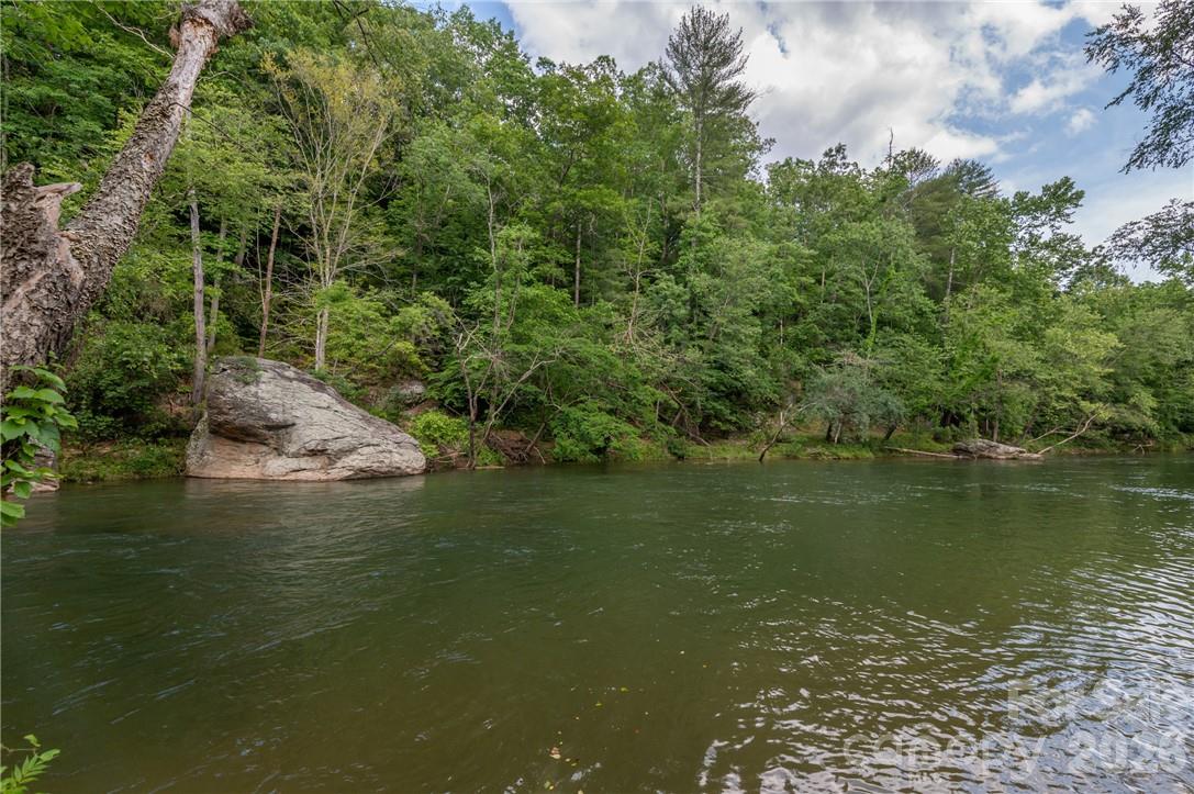 1015 Rainbow Circle 36 Property Photo 5
