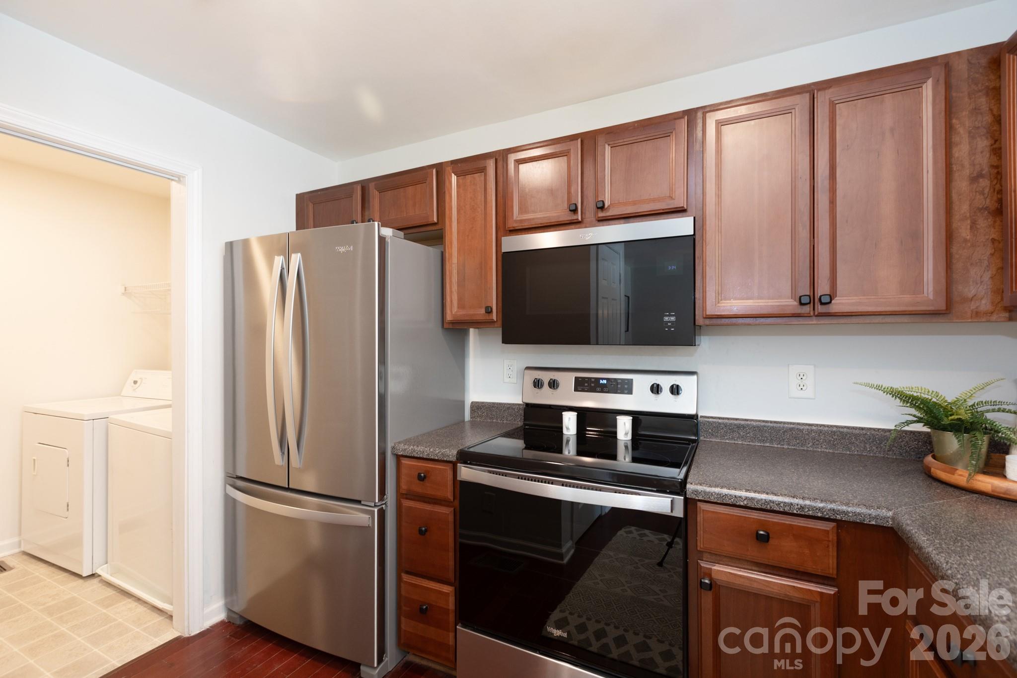 3959 Picasso Court Property Photo 9