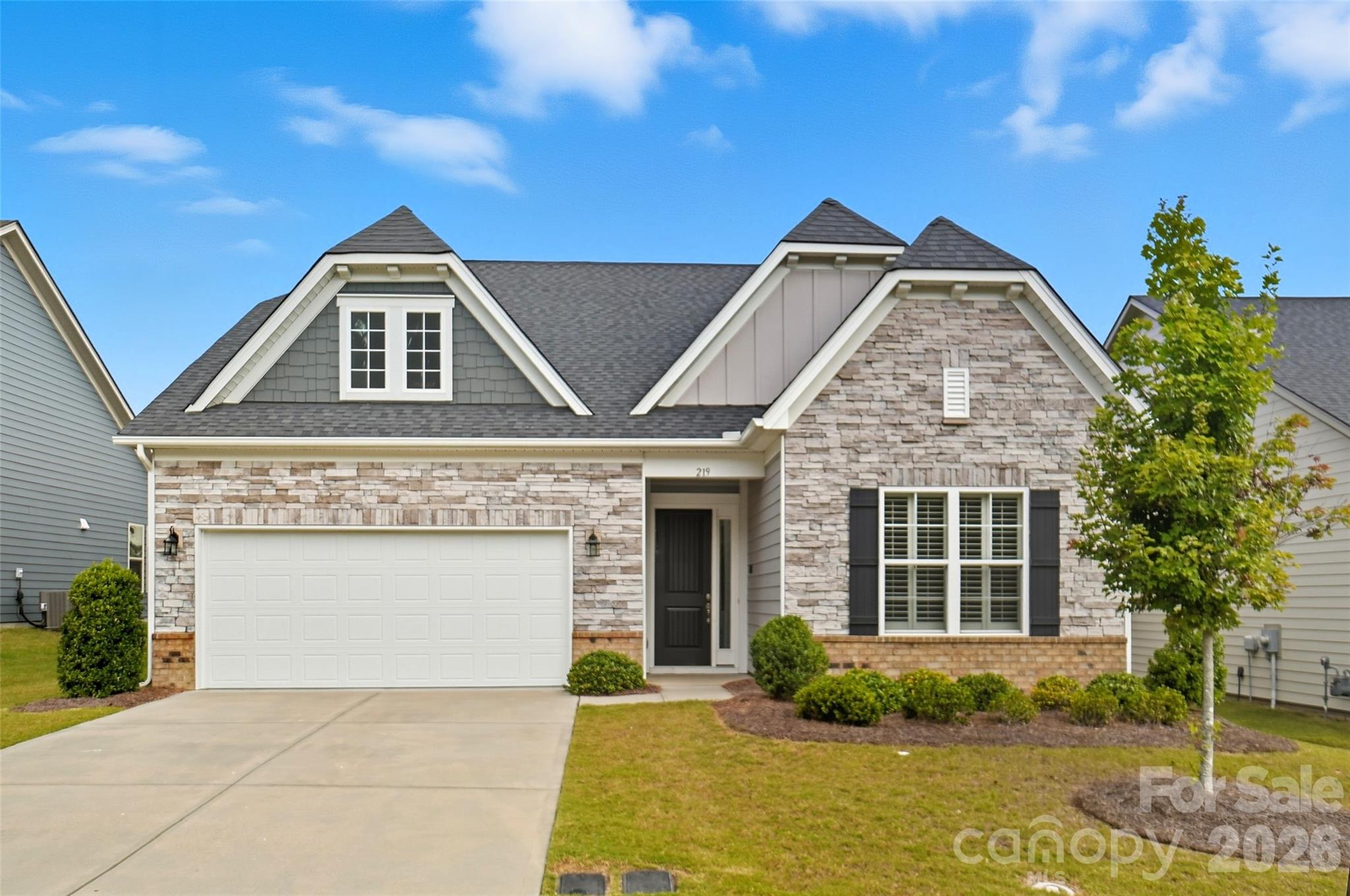219 Pintail Drive Property Photo 1
