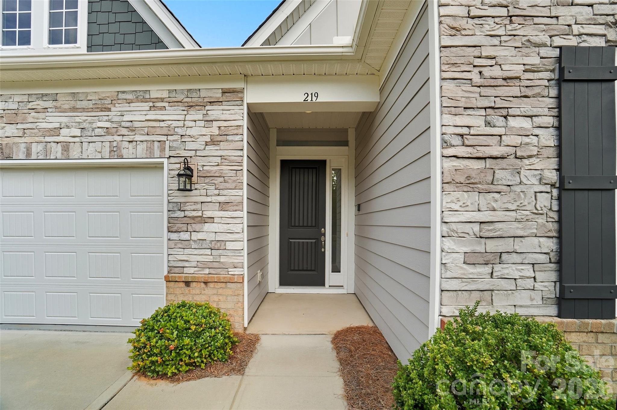 219 Pintail Drive Property Photo 4
