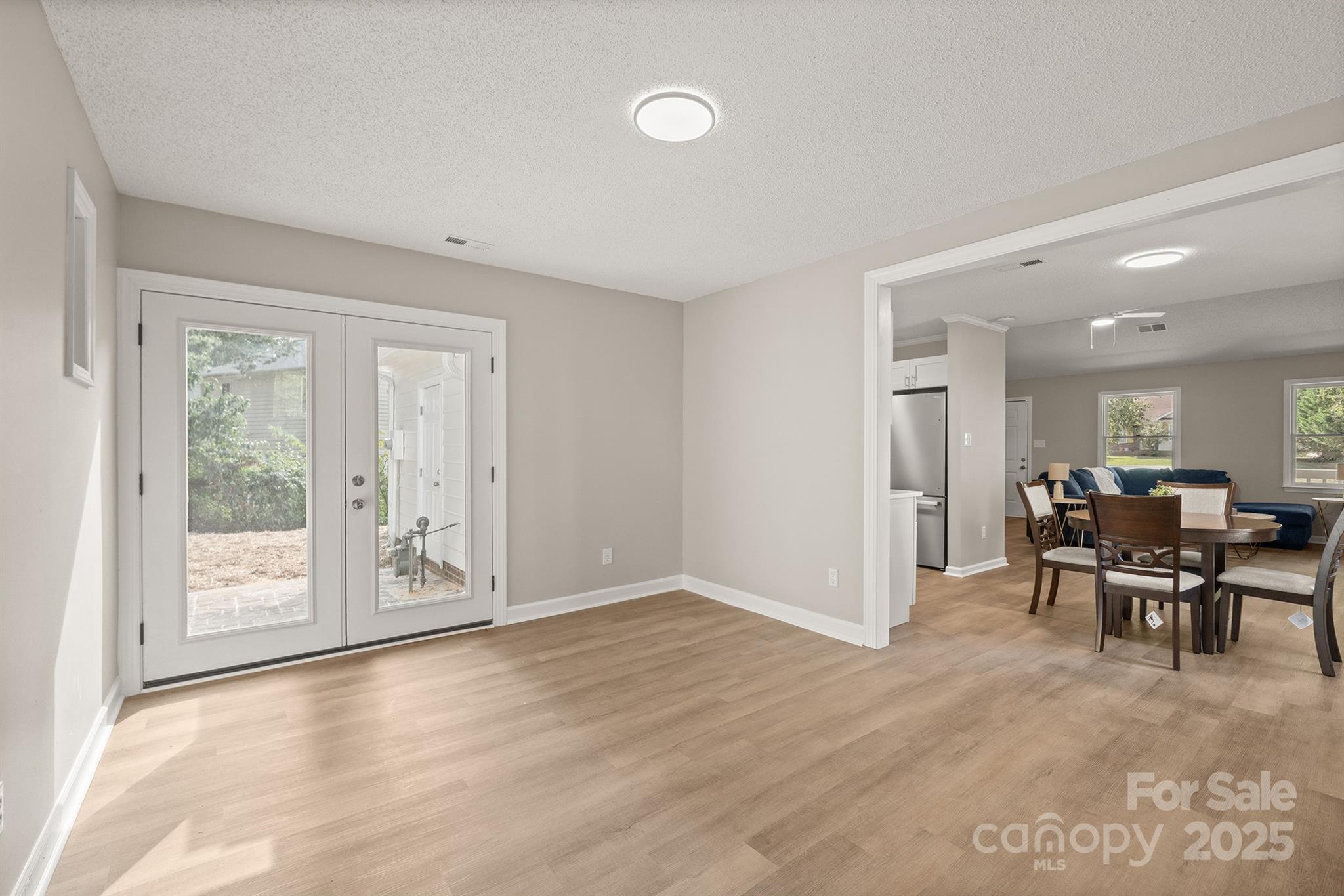 8122 Cadmium Court Property Photo 15