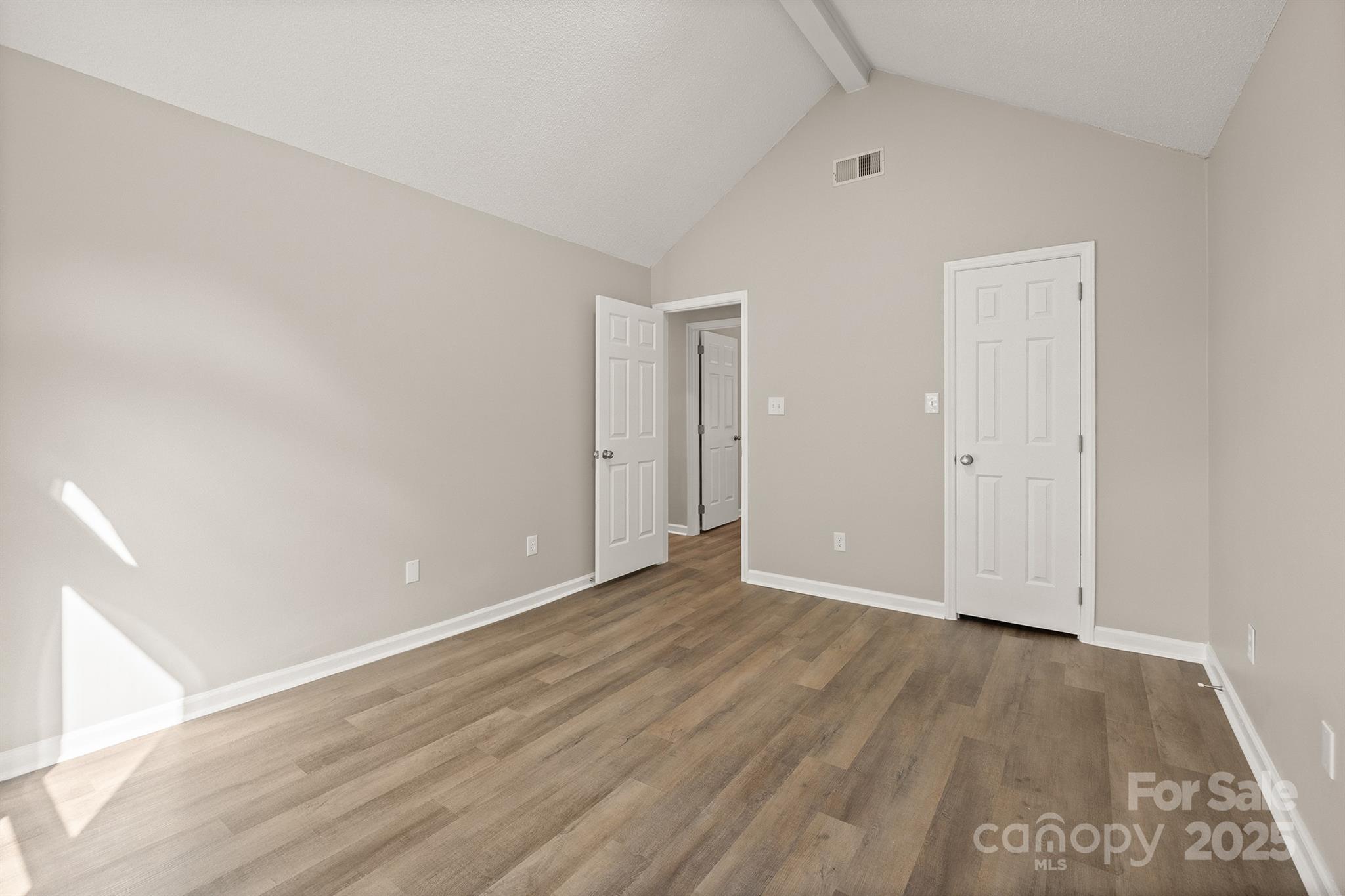 8122 Cadmium Court Property Photo 25