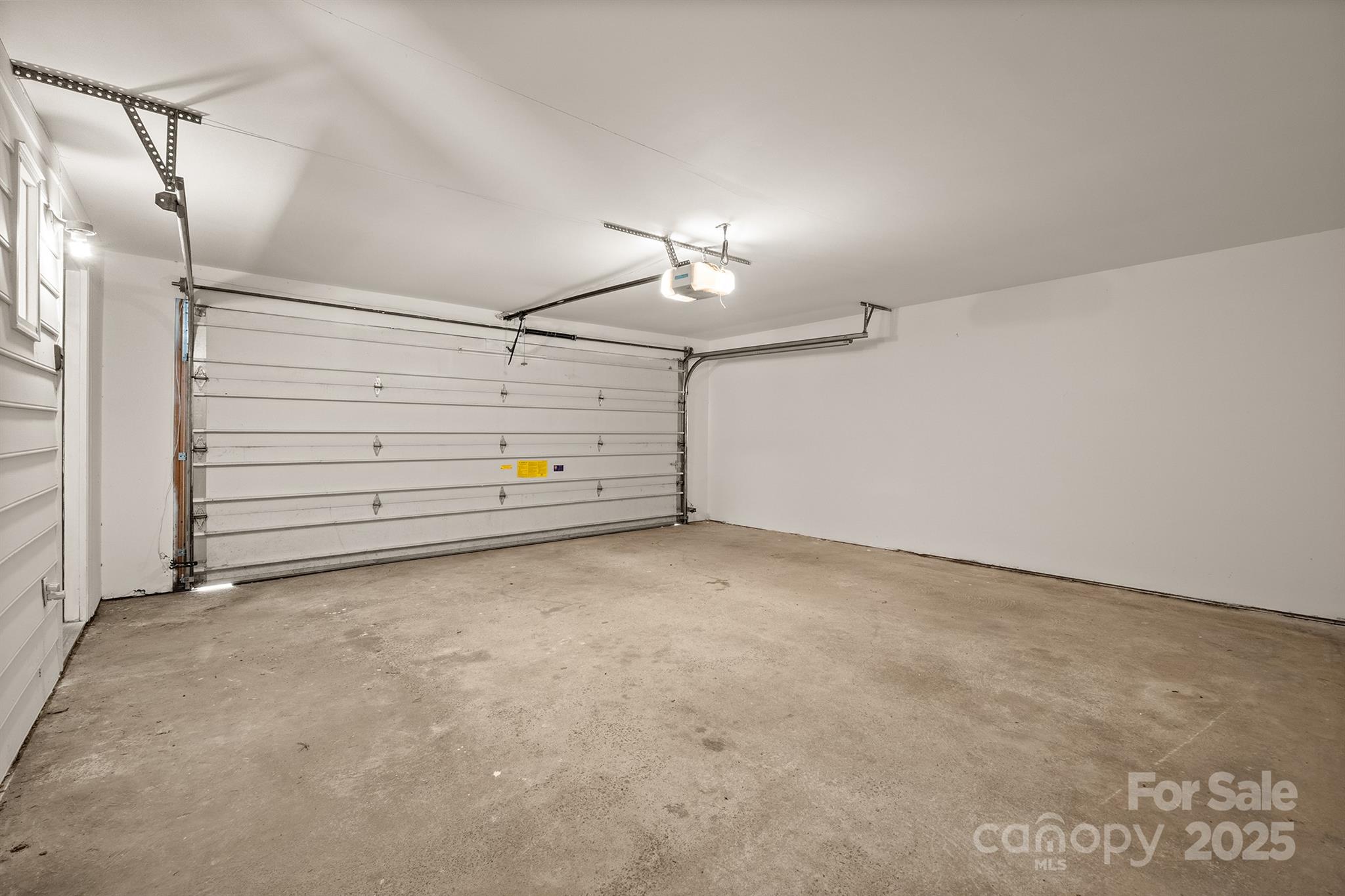 8122 Cadmium Court Property Photo 30