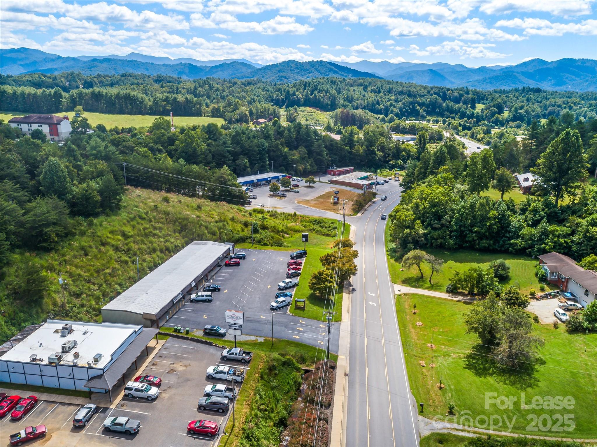 695 Carl Eller Road Property Photo 16