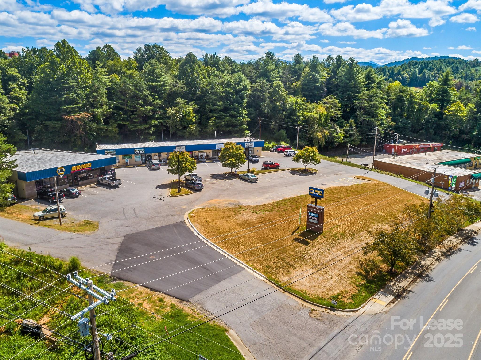 695 Carl Eller Road Property Photo 17