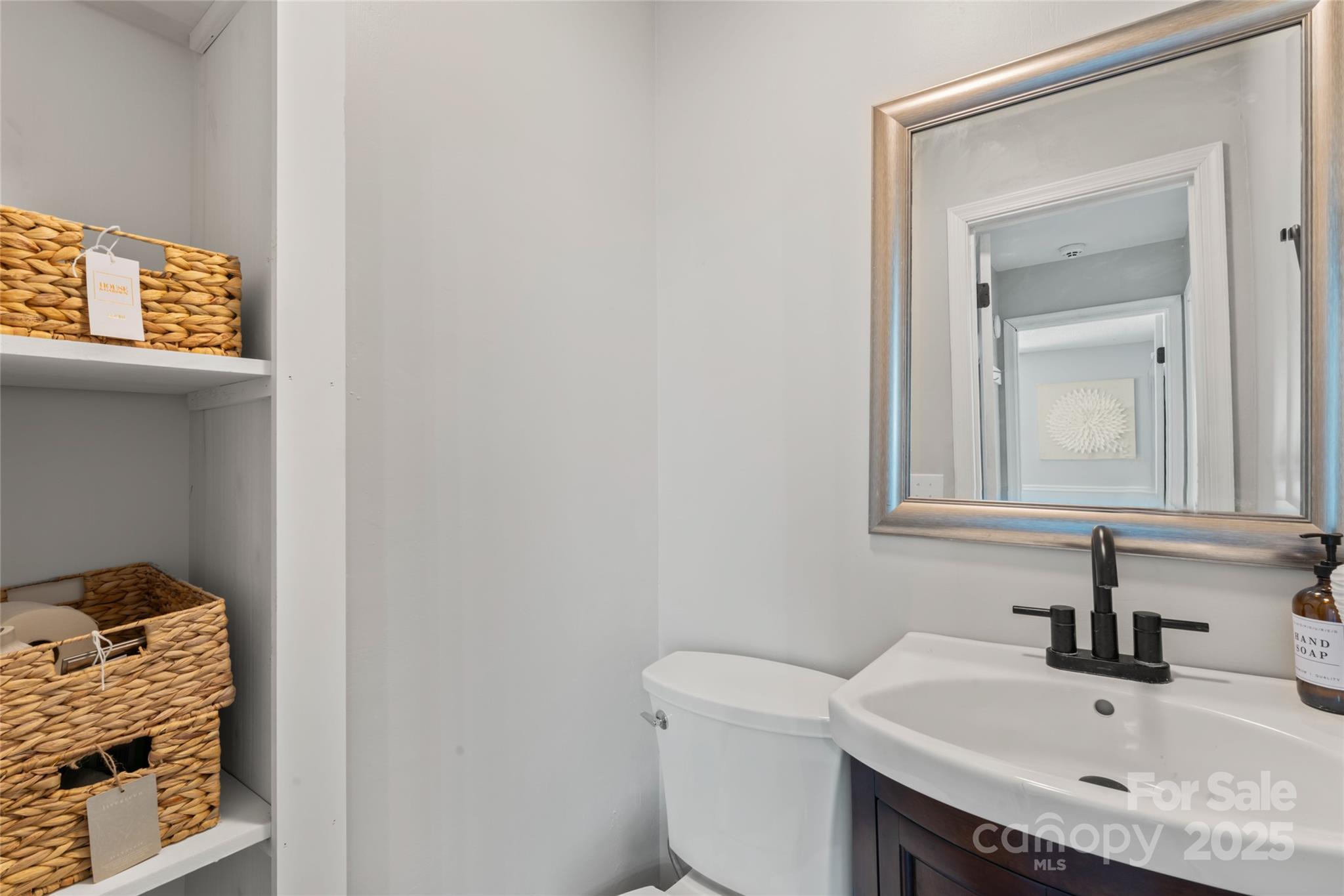 360 Palomino Drive Property Photo 18