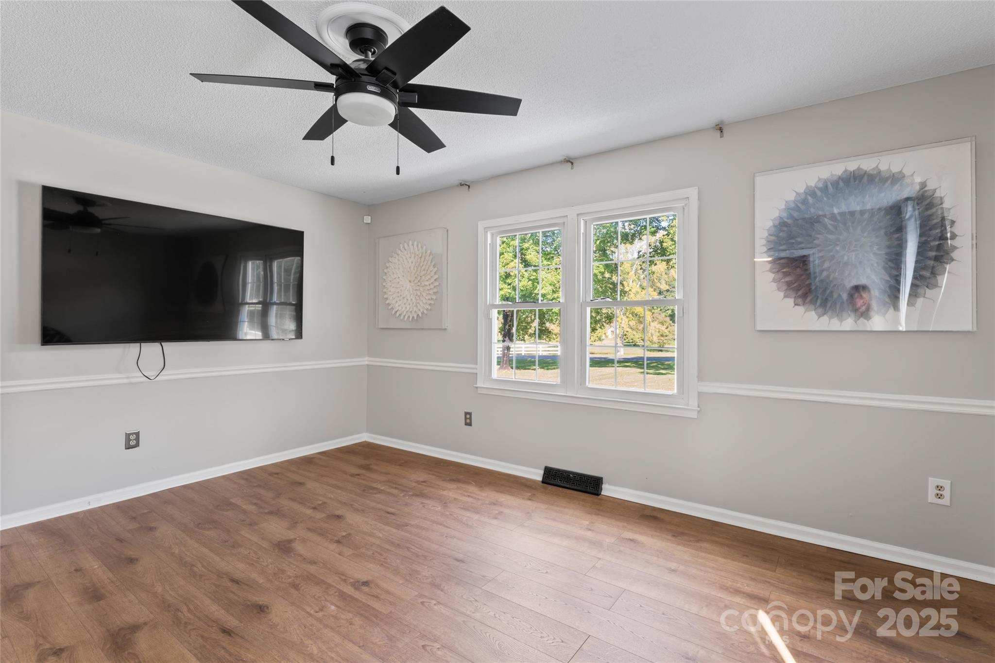 360 Palomino Drive Property Photo 22