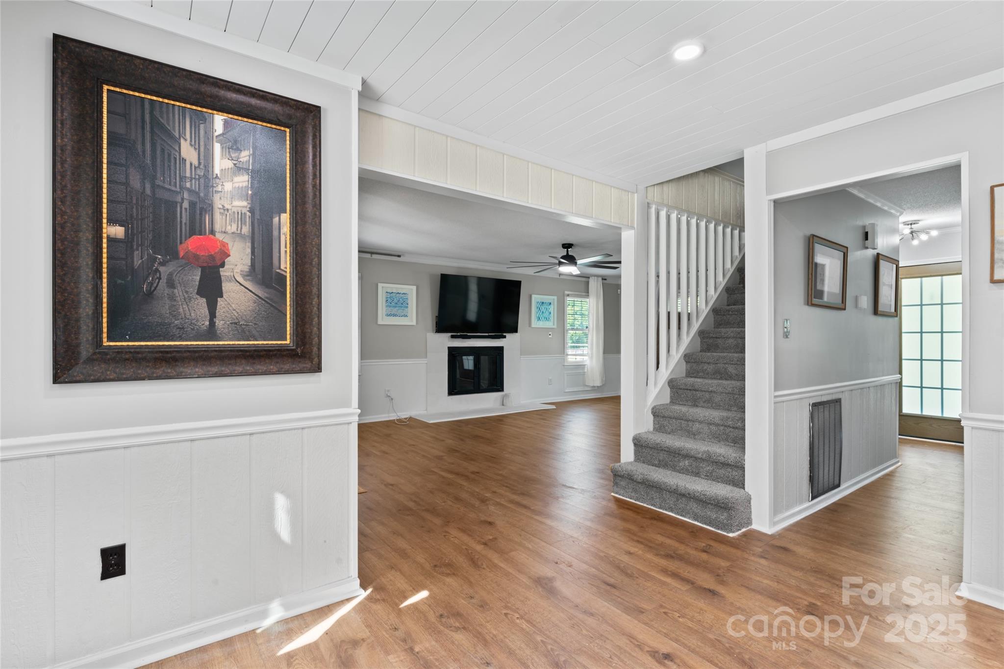 360 Palomino Drive Property Photo 26