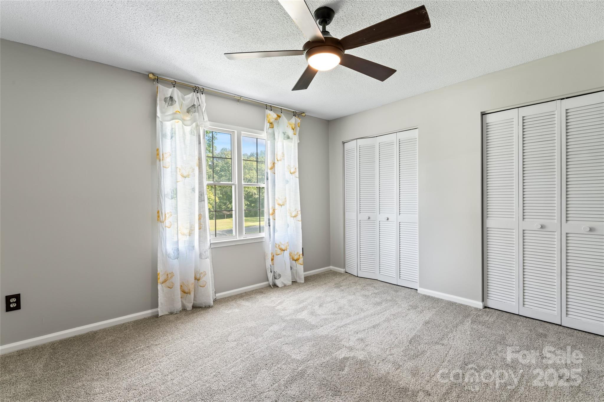 360 Palomino Drive Property Photo 33