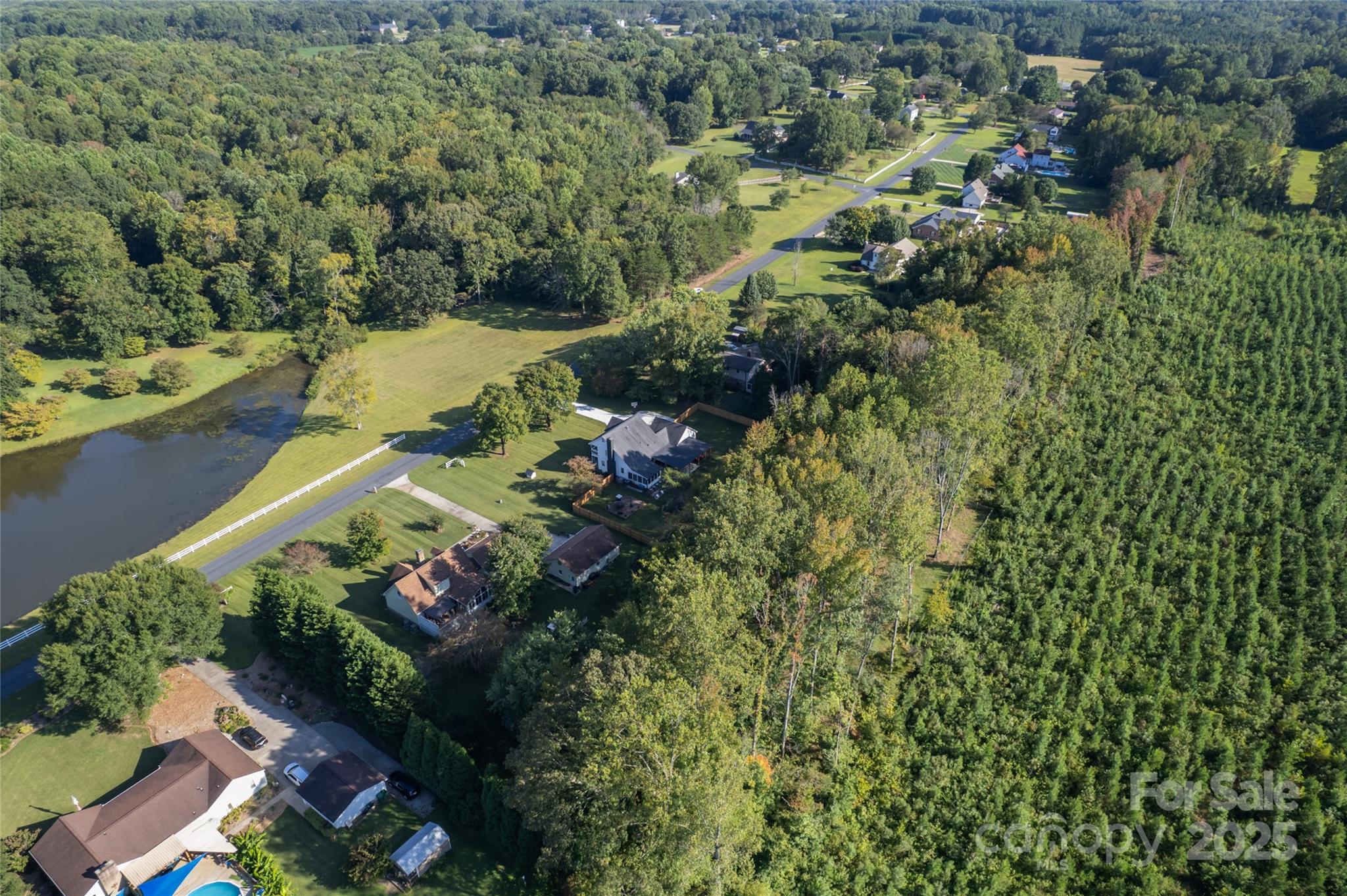 360 Palomino Drive Property Photo 44