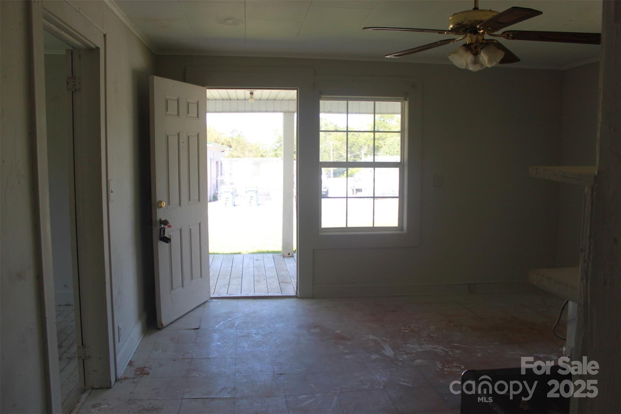 496 Spindale Street Property Photo 11