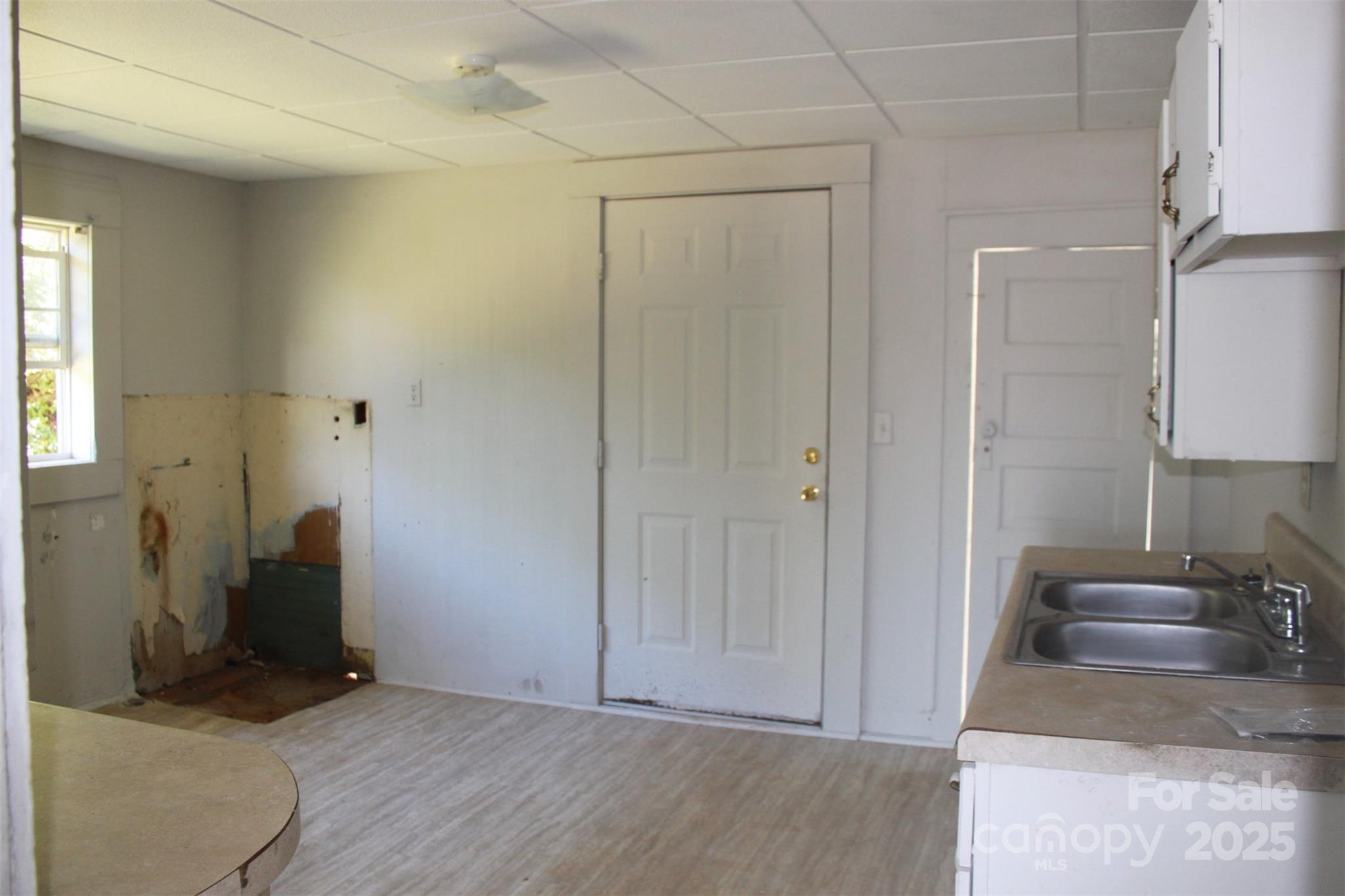 496 Spindale Street Property Photo 14