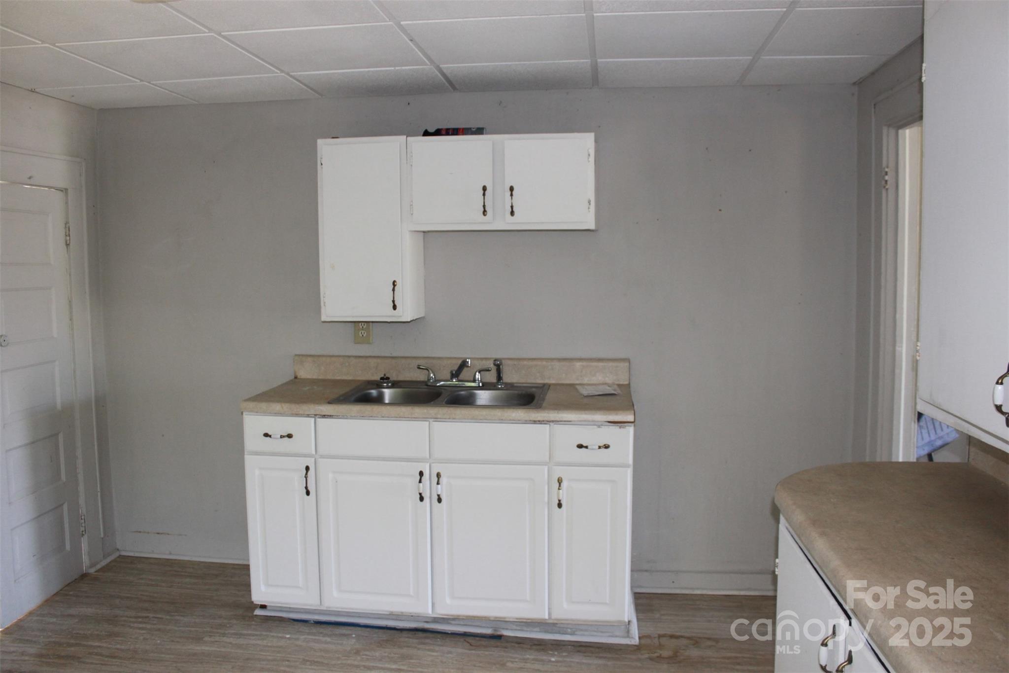 496 Spindale Street Property Photo 16