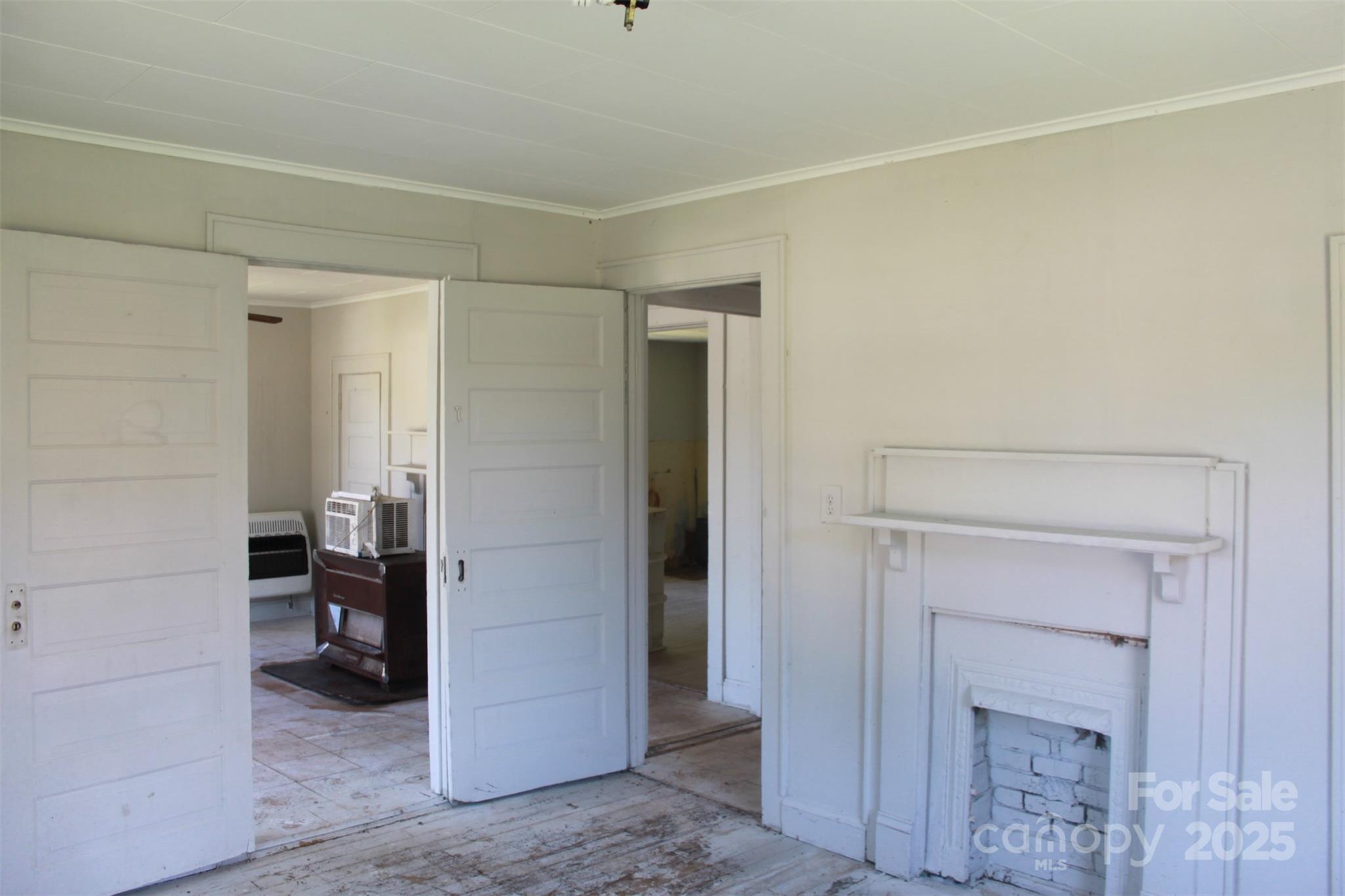 496 Spindale Street Property Photo 18