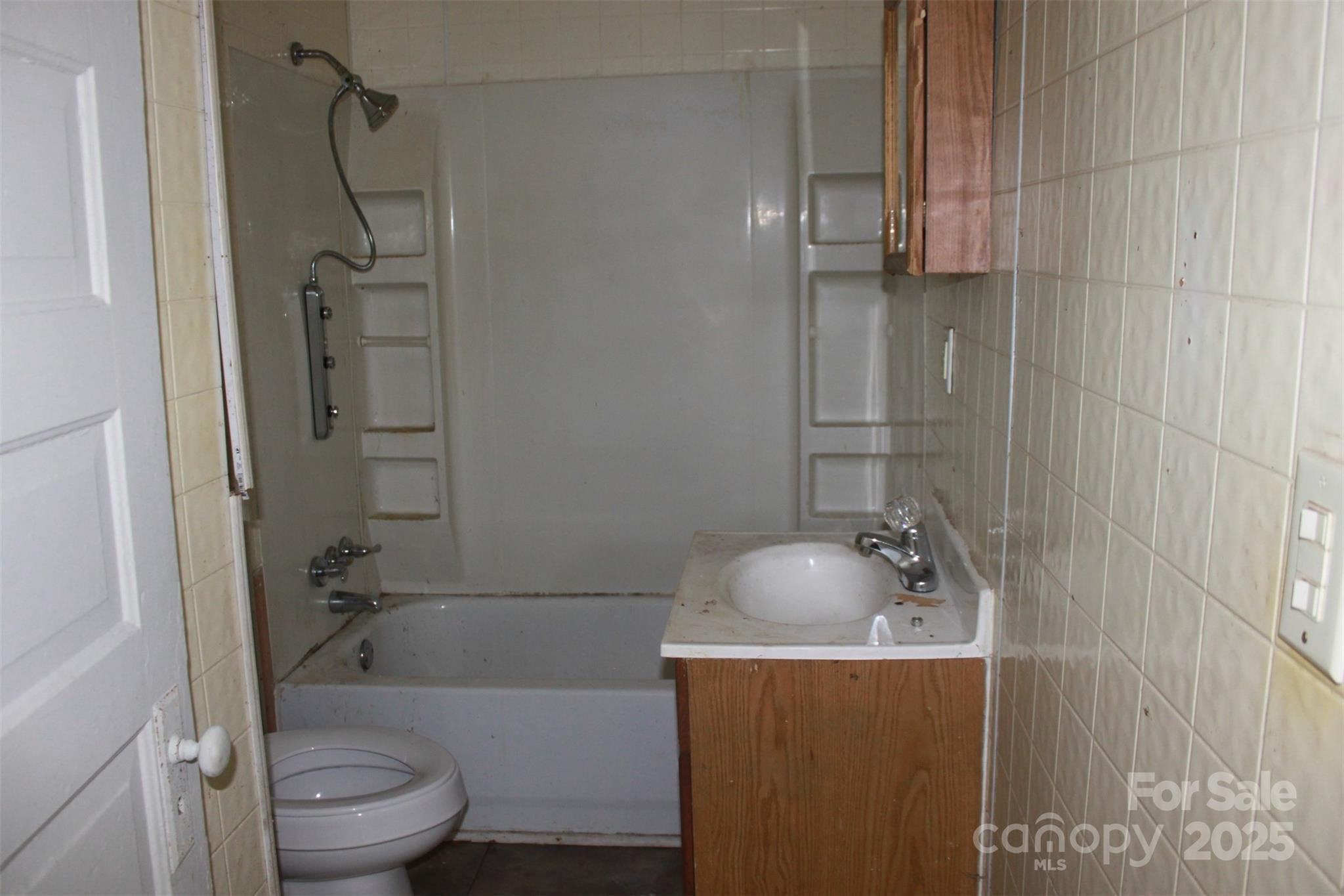 496 Spindale Street Property Photo 21