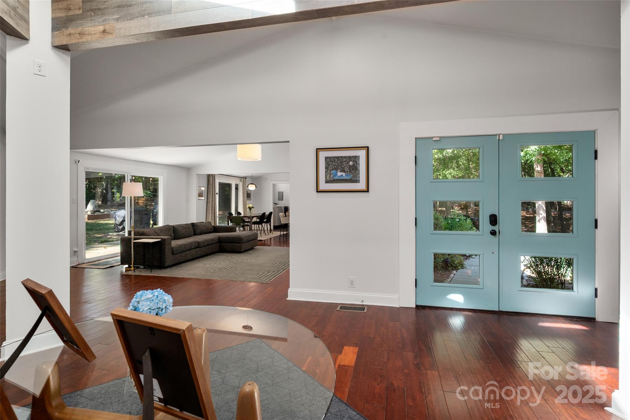 704 Baron Road Property Photo 4