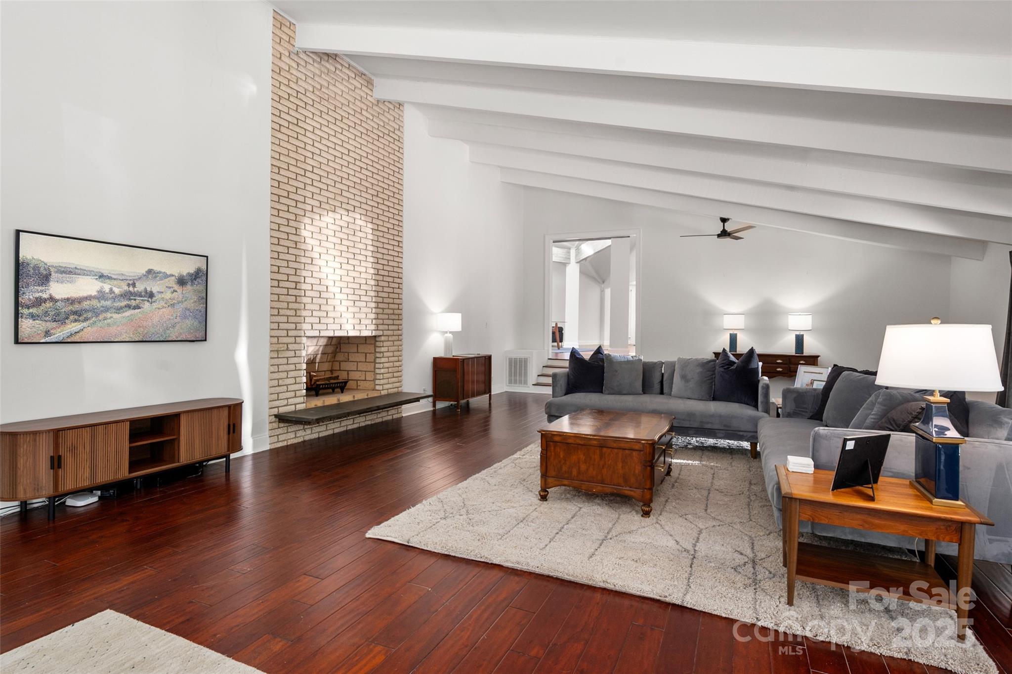 704 Baron Road Property Photo 8