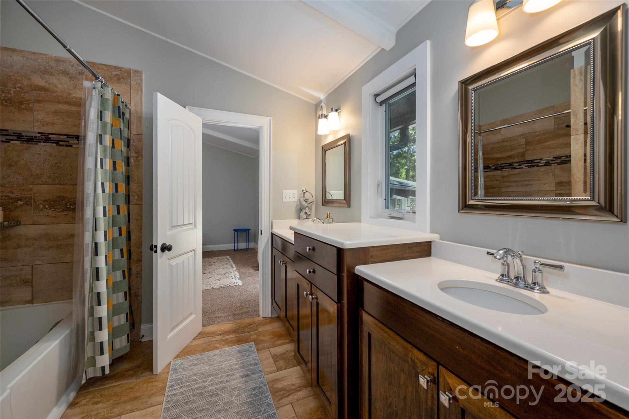 704 Baron Road Property Photo 32