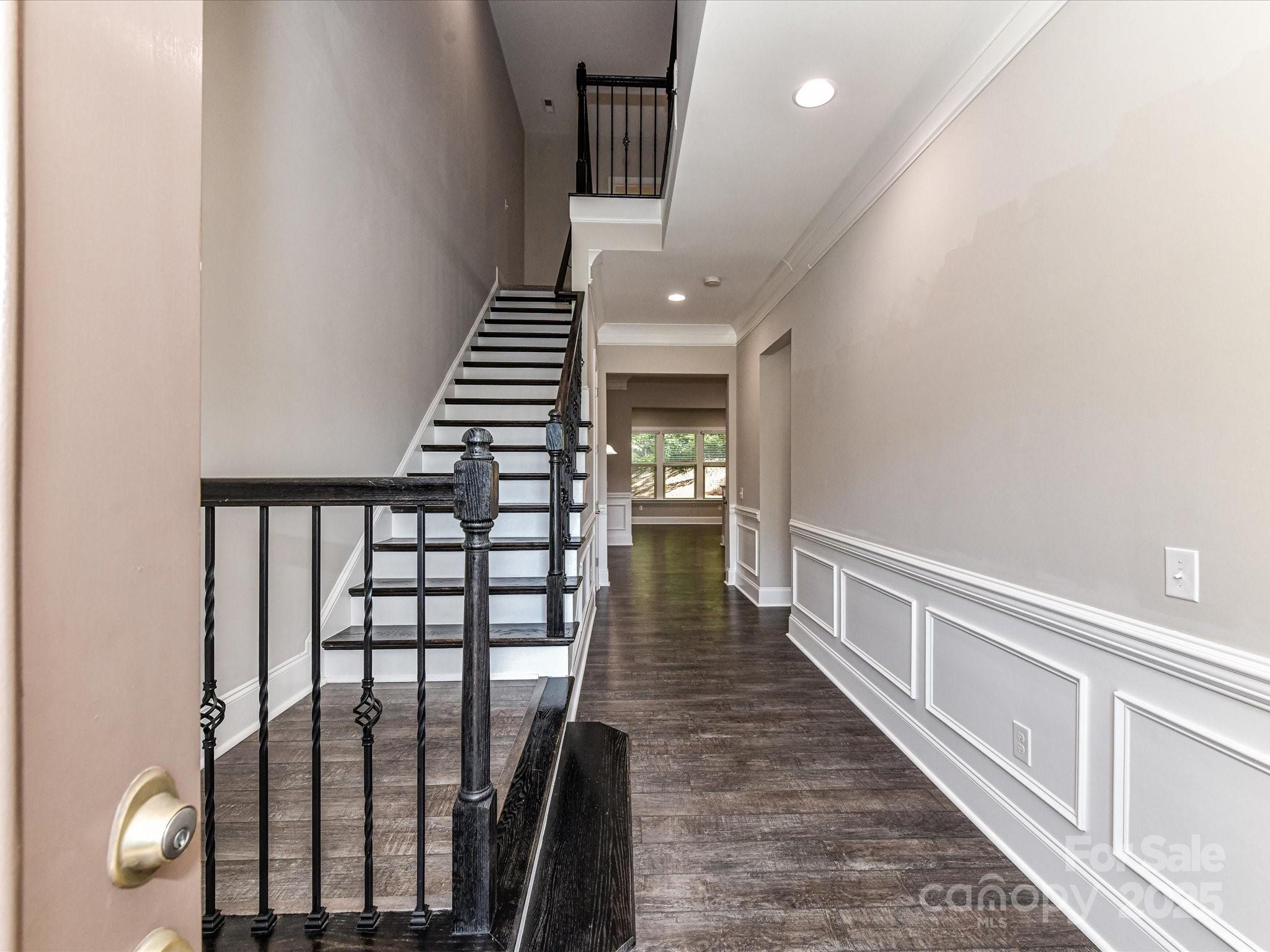 7028 Henry Quincy Way Property Photo 4