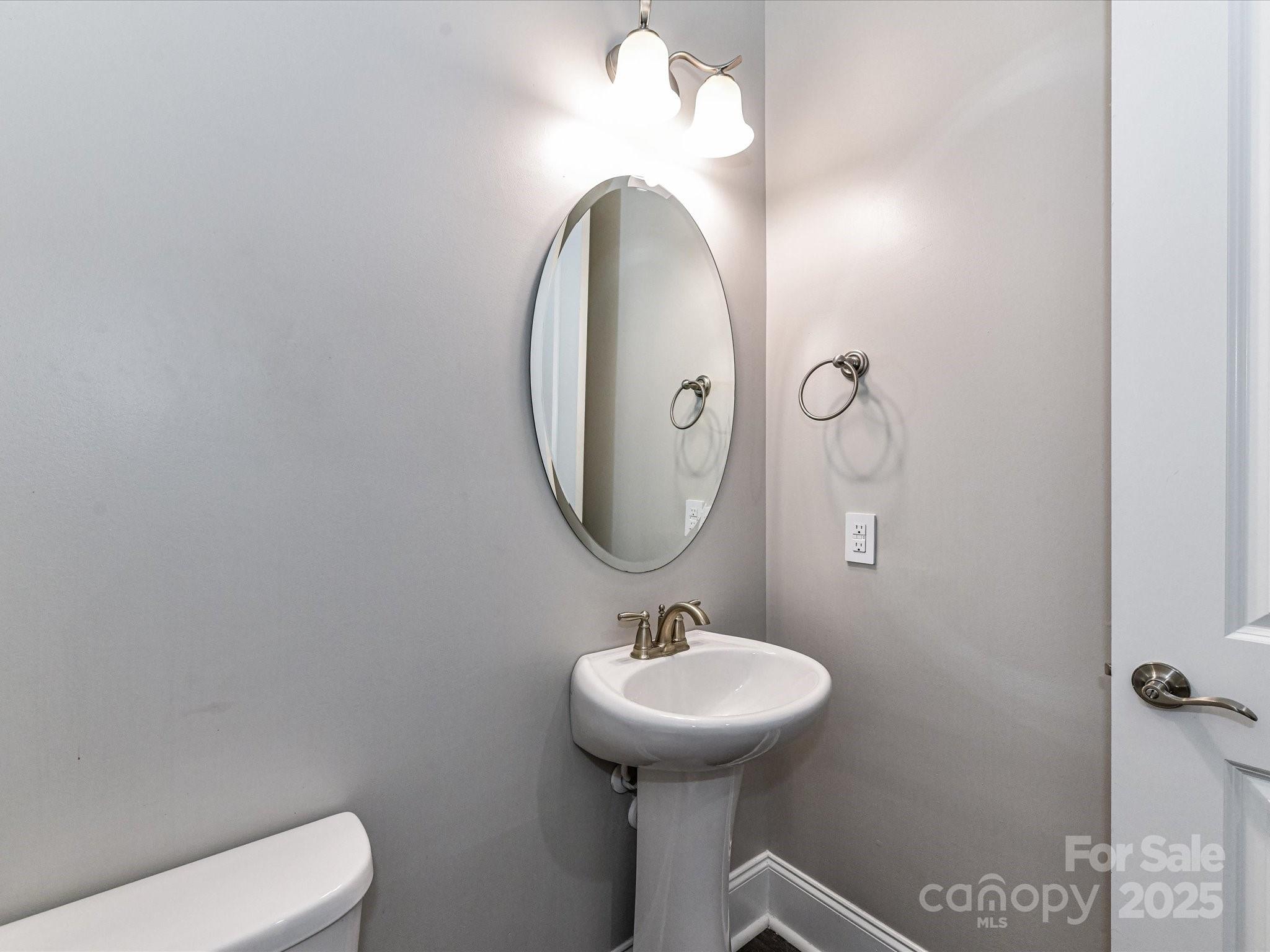 7028 Henry Quincy Way Property Photo 6