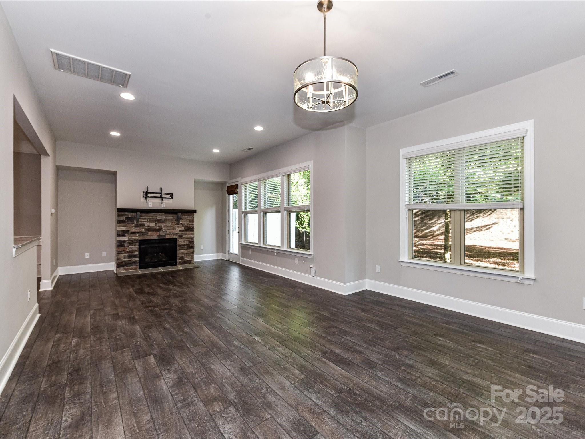 7028 Henry Quincy Way Property Photo 14