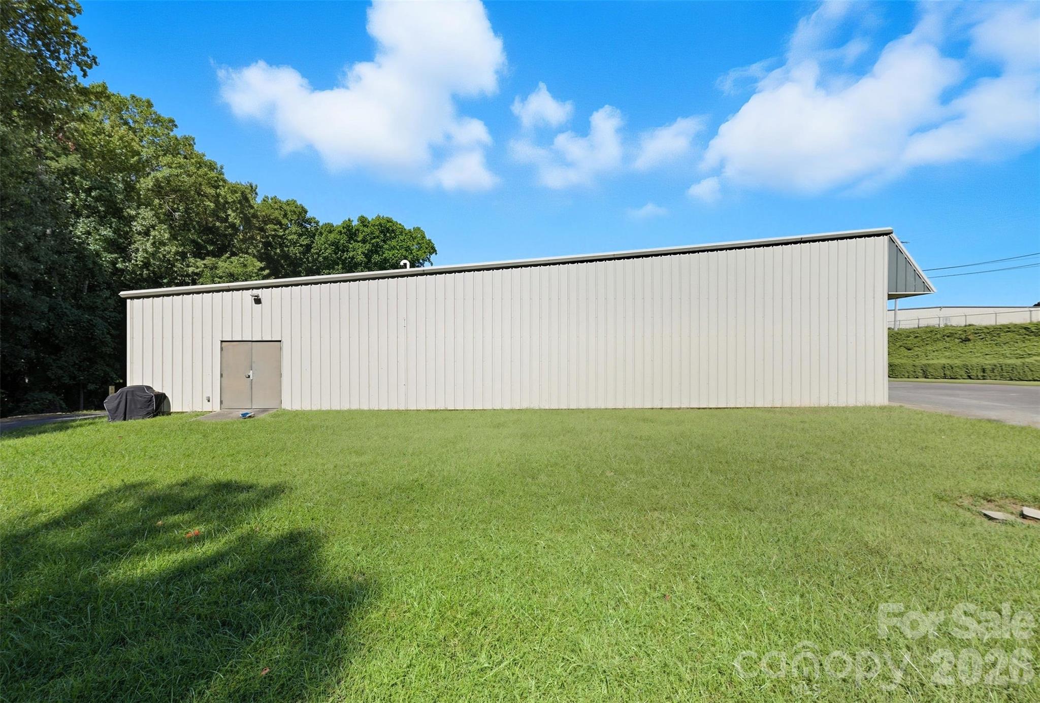 508 Canterbury Road Property Photo 9