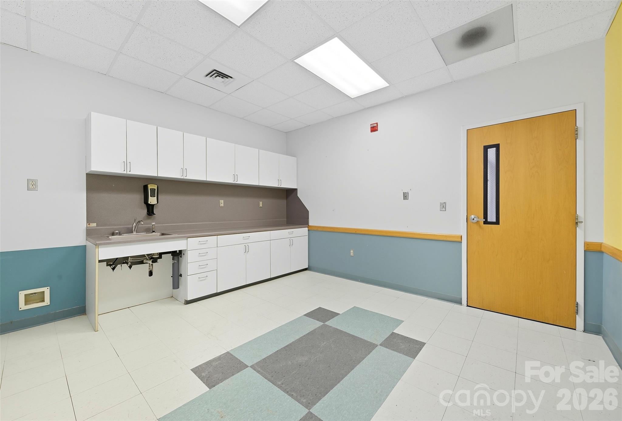 508 Canterbury Road Property Photo 38