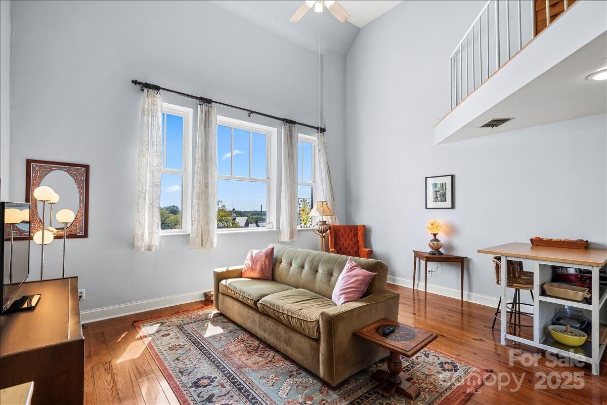 201 S Washington Street #406 Property Photo 11