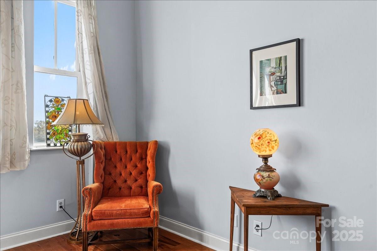 201 S Washington Street #406 Property Photo 13