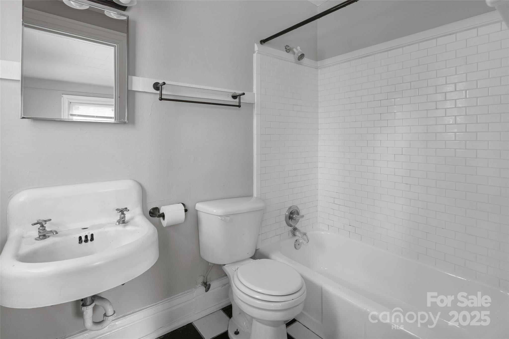 15 Grindstaff Drive Property Photo 7