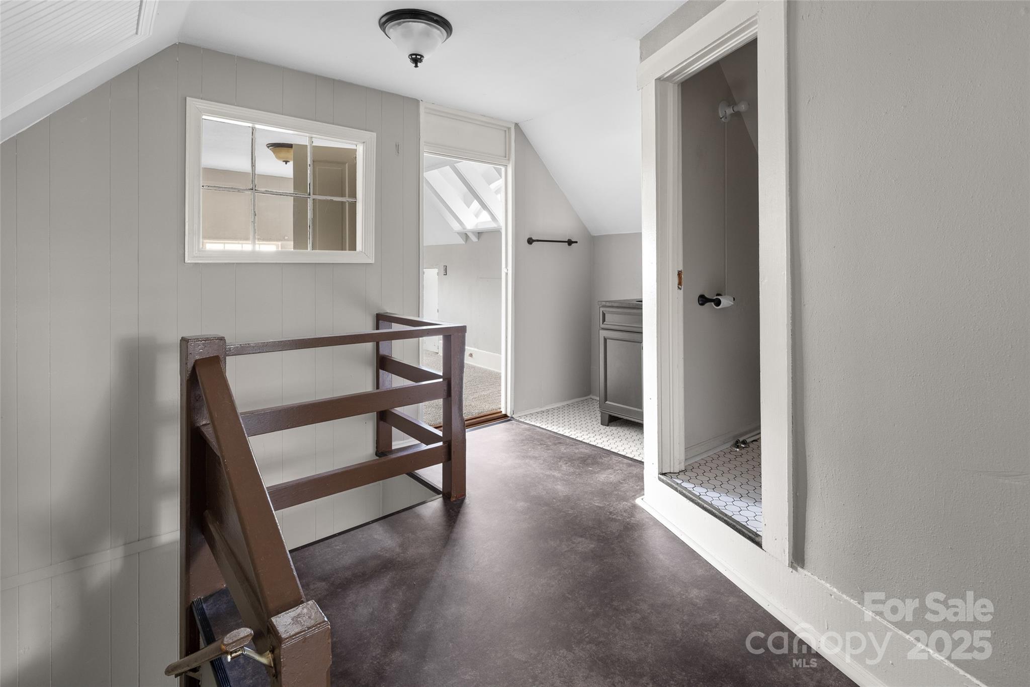 15 Grindstaff Drive Property Photo 10