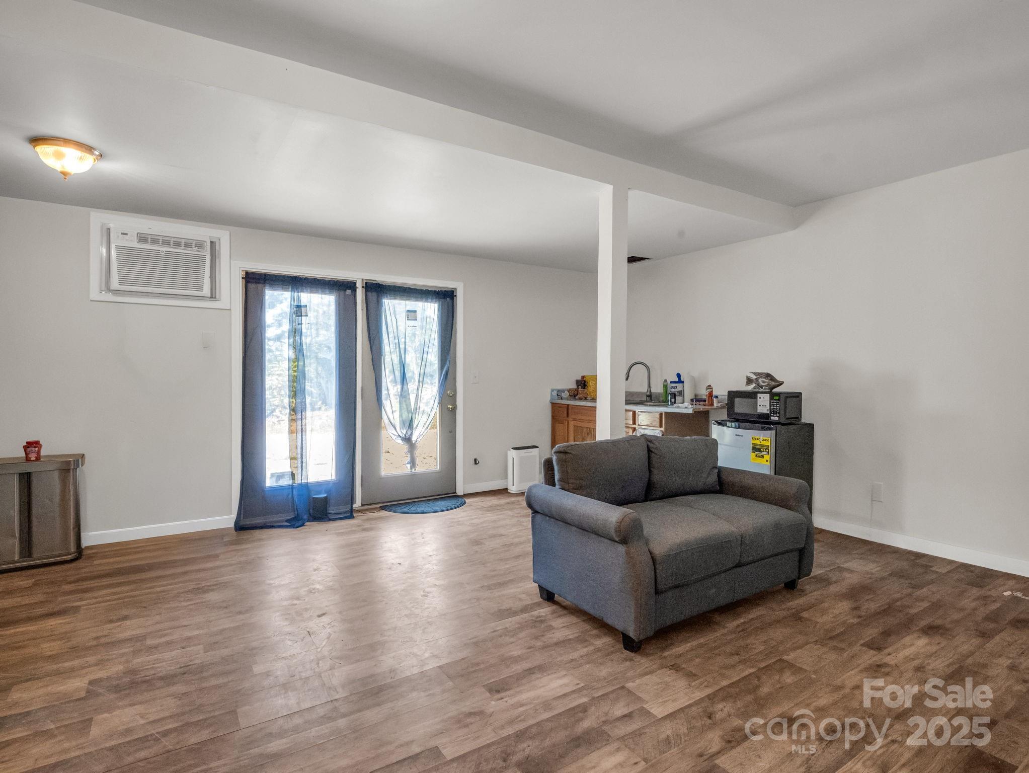 4768 Us 221a Highway Property Photo 35