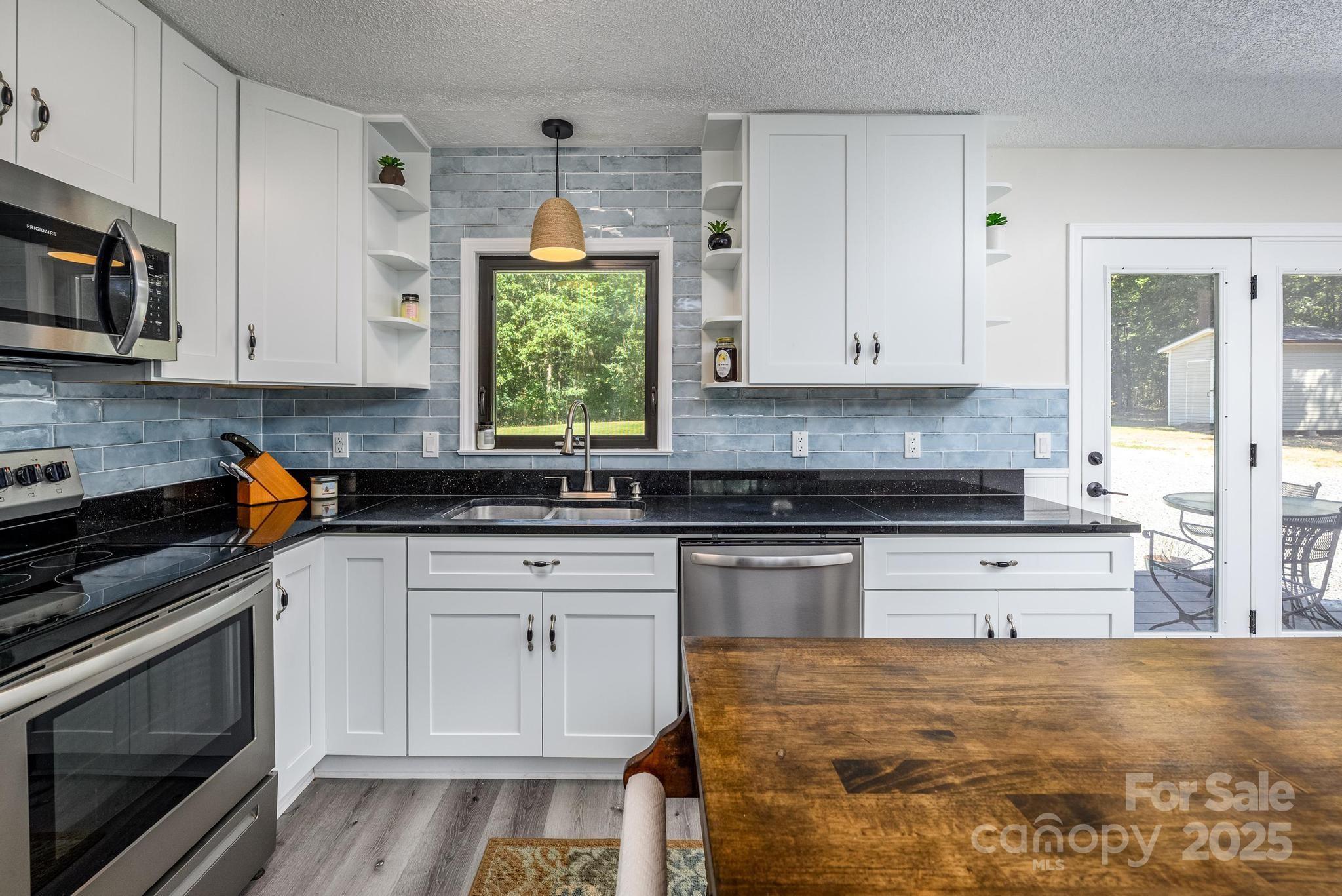 160 Clairmont Road Property Photo 14