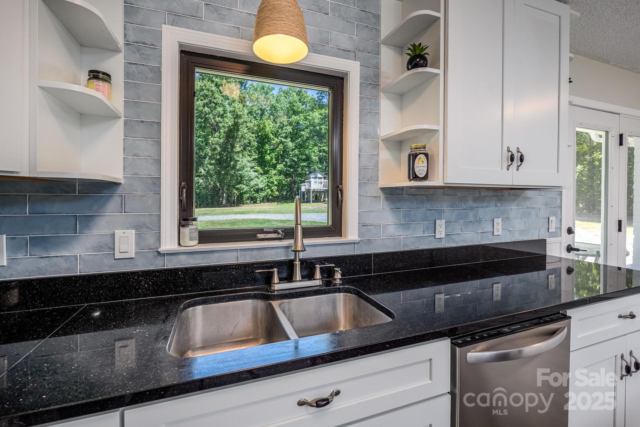 160 Clairmont Road Property Photo 15