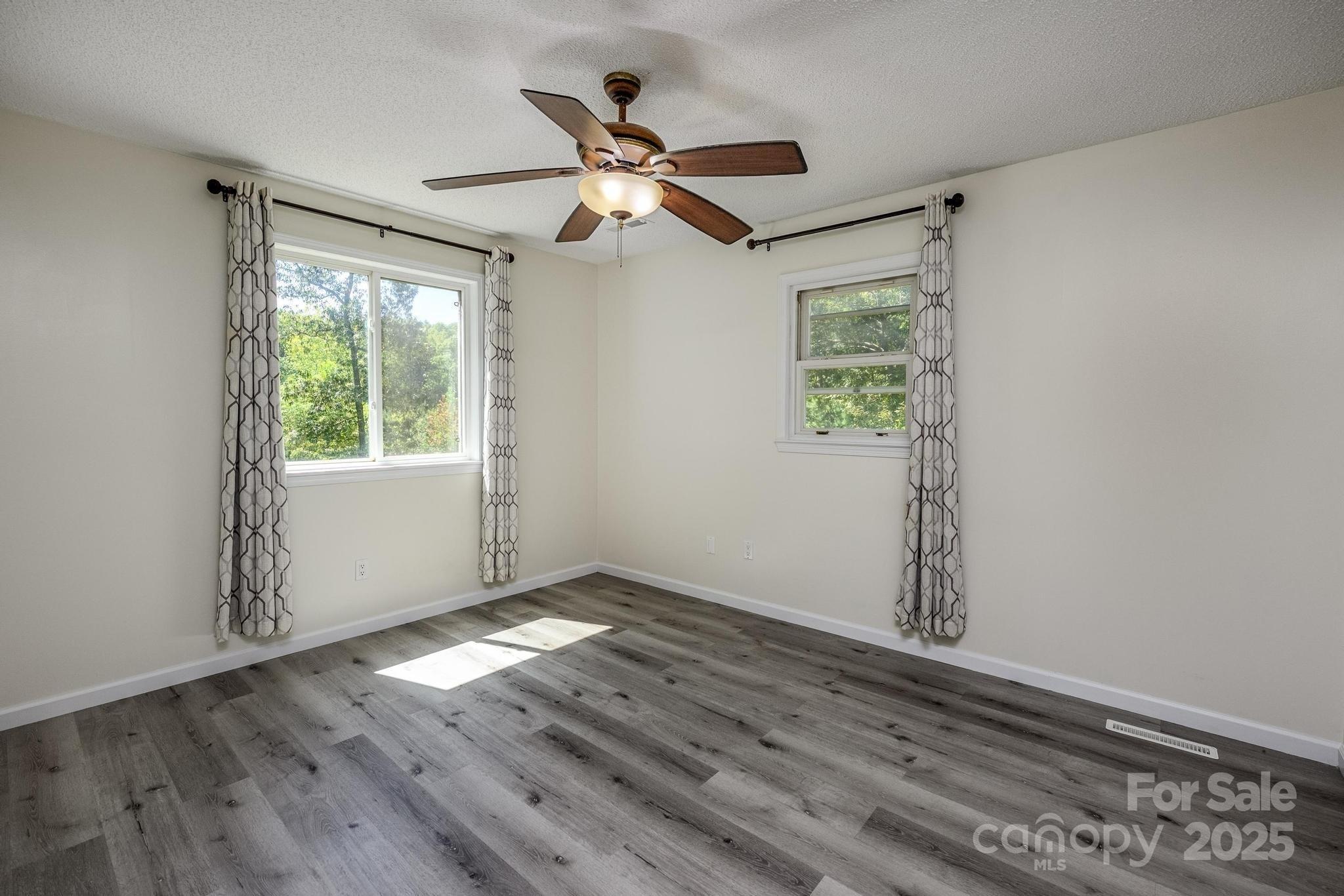 160 Clairmont Road Property Photo 18