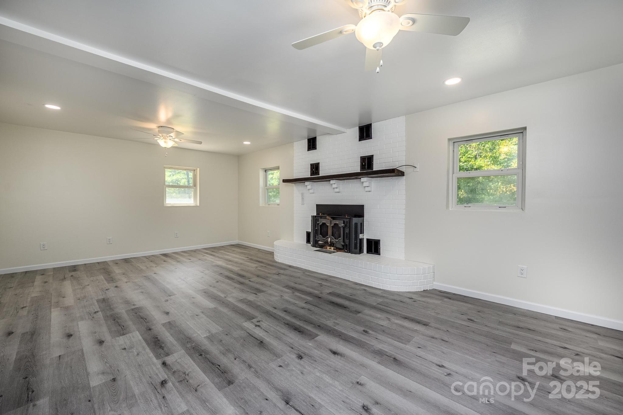 160 Clairmont Road Property Photo 24