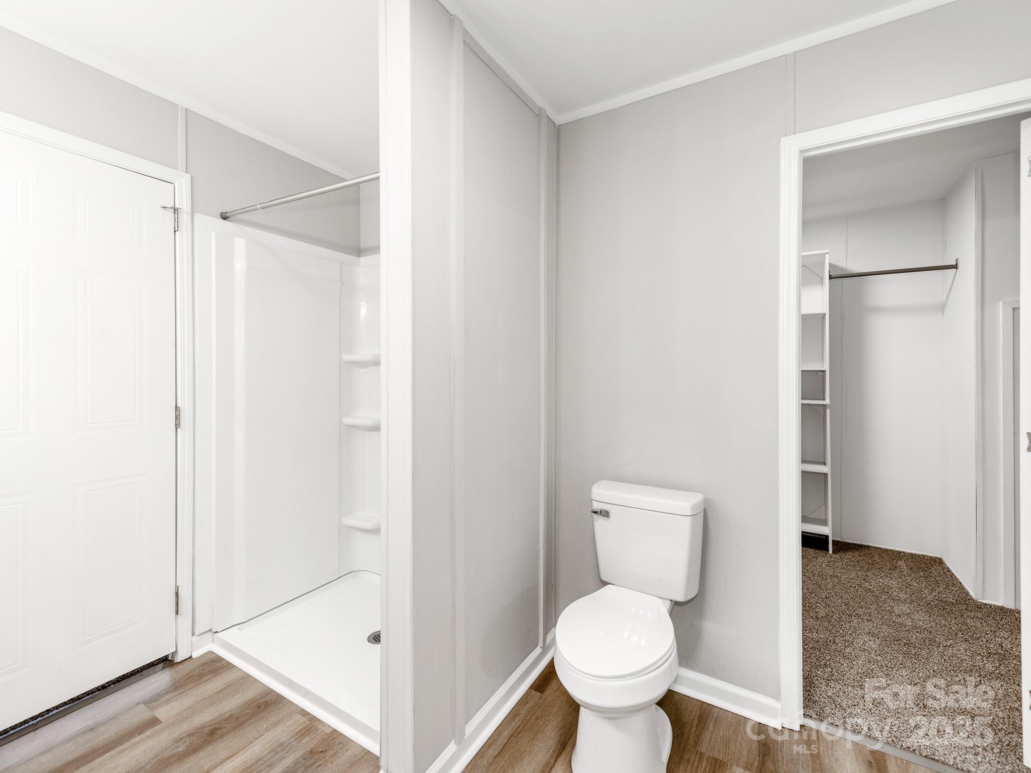 1219 Foxlaire Drive Property Photo 13