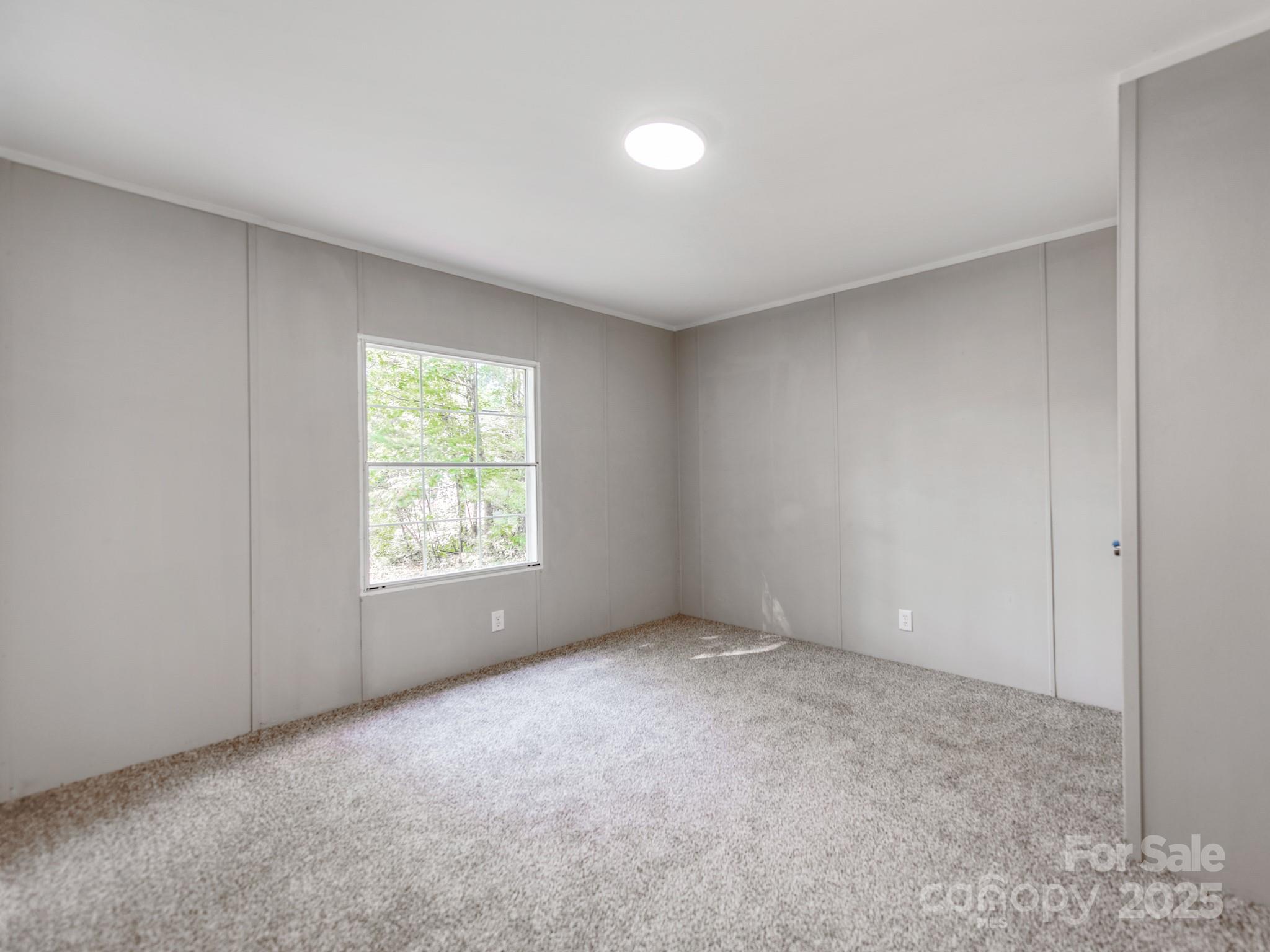 1219 Foxlaire Drive Property Photo 20